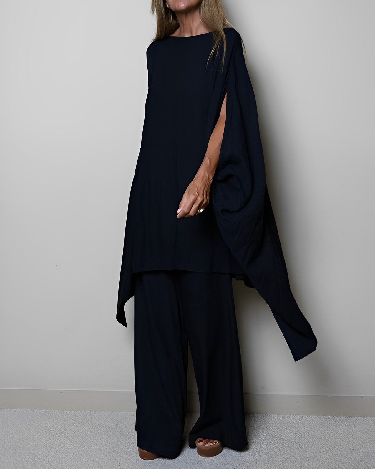 Dionella - Conjunto de Dos Piezas con Ajuste Perfecto