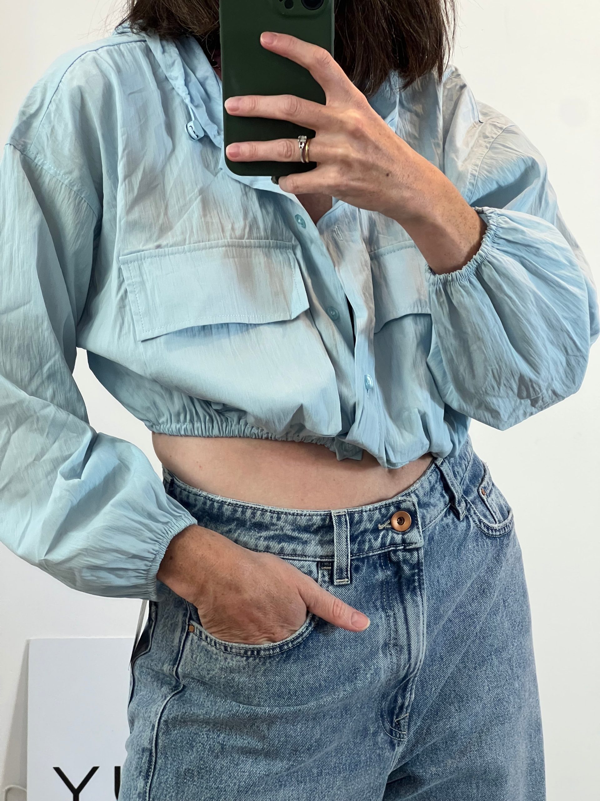 ZARA. Chaqueta azul crop T.xs