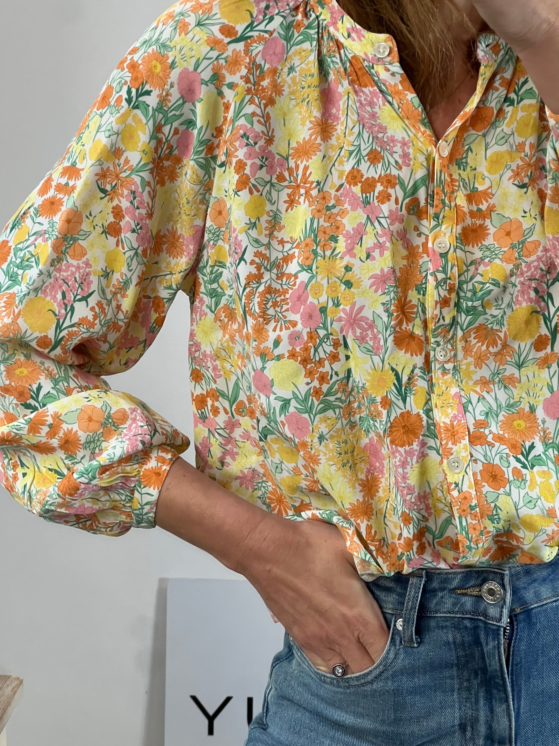COMPTOIR DES COTONNIERS. Blusa fluida flores. T 36