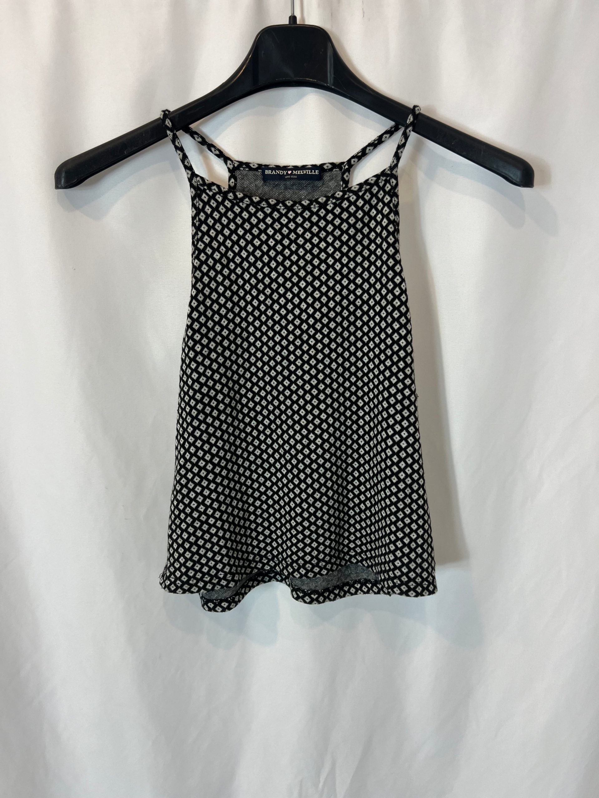 BRANDY MELVILLE. Crop top negro estampado. T U (S/M)