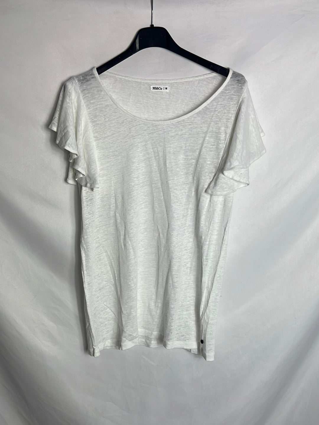 MI&CO. Top blanco textura volante. T M