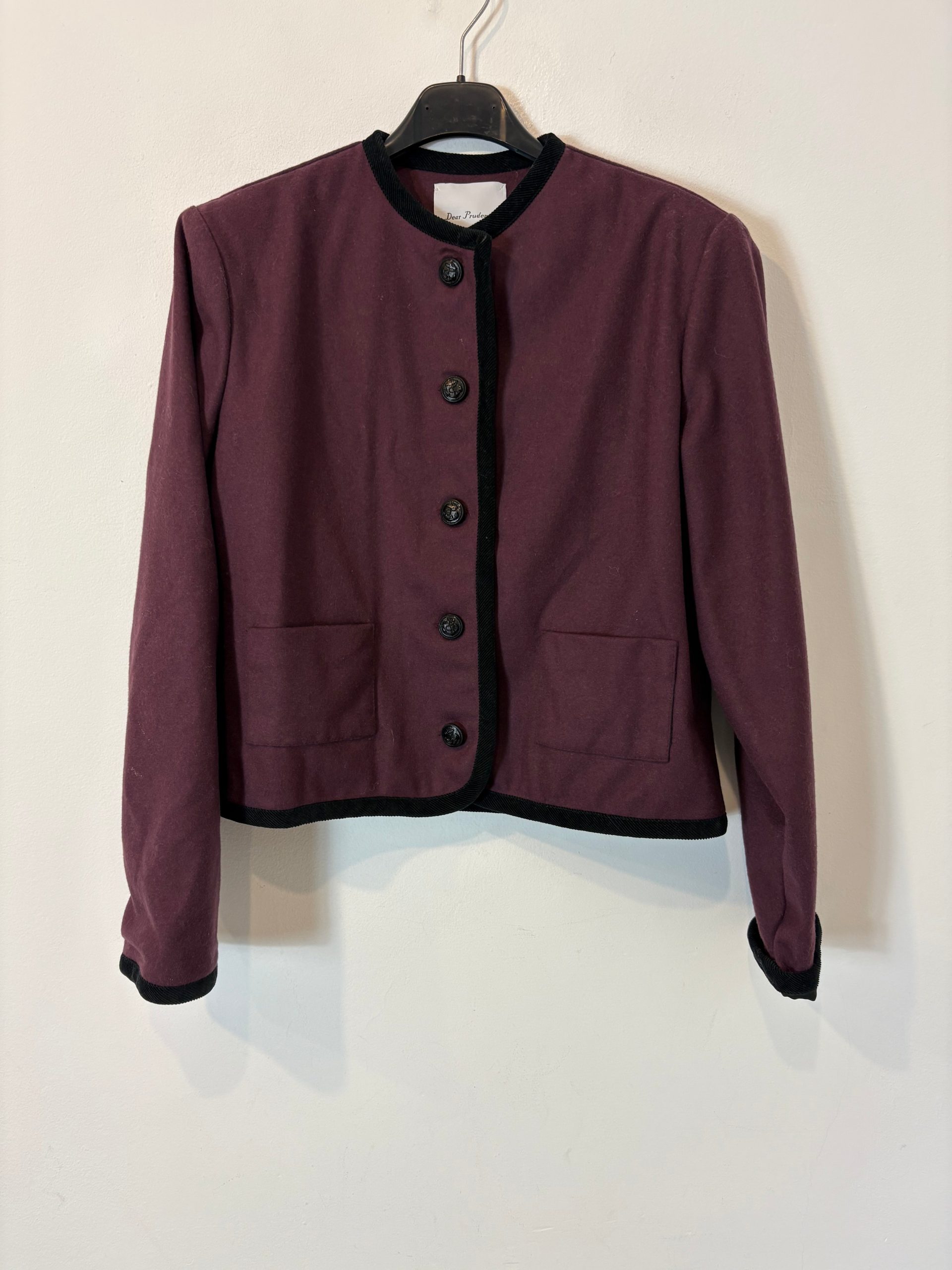 DEAR PRUDENDE. Chaqueta berenjena cashmere. T S