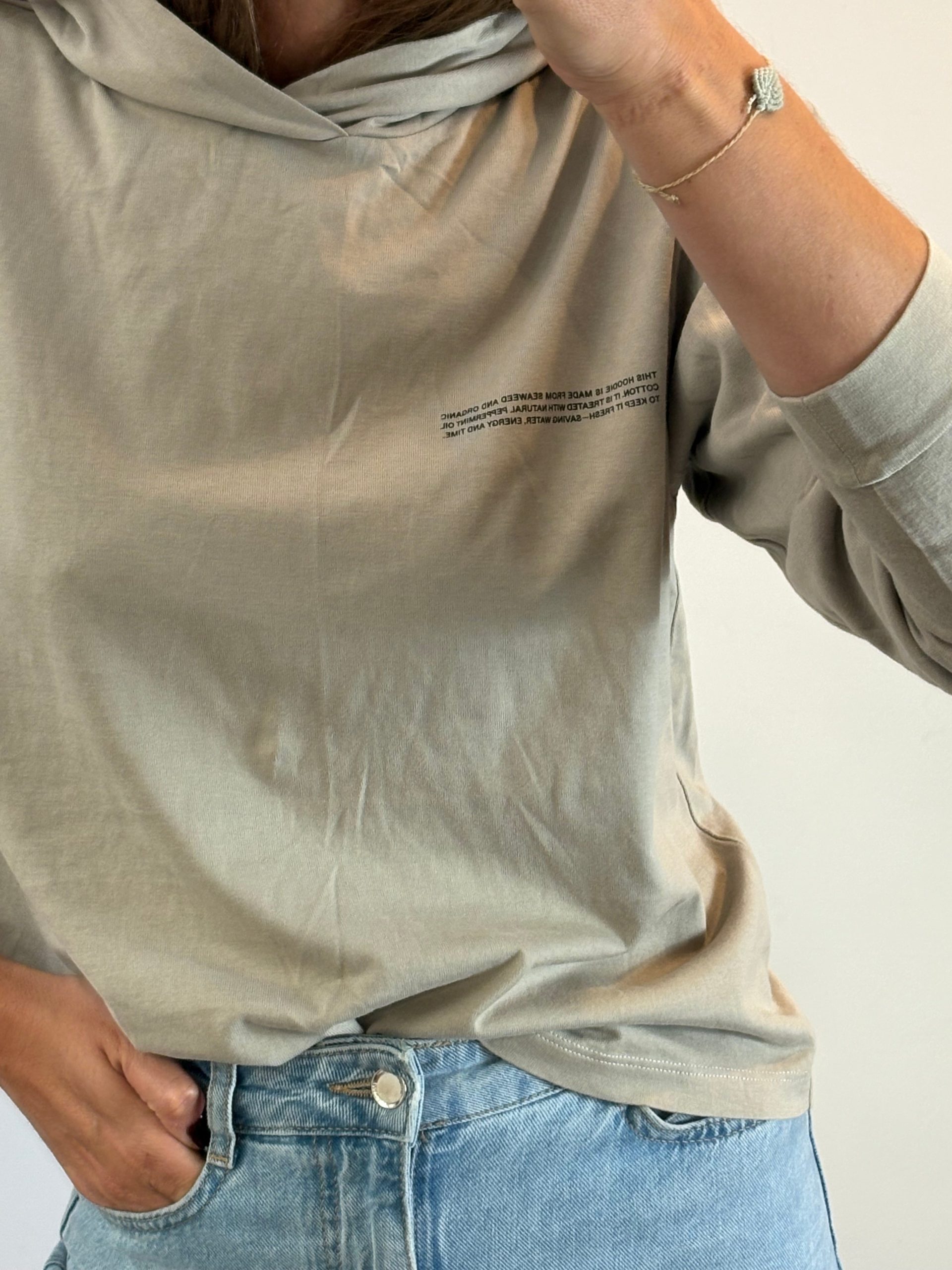 PANGAIA. Sudadera fina beige letras. T S