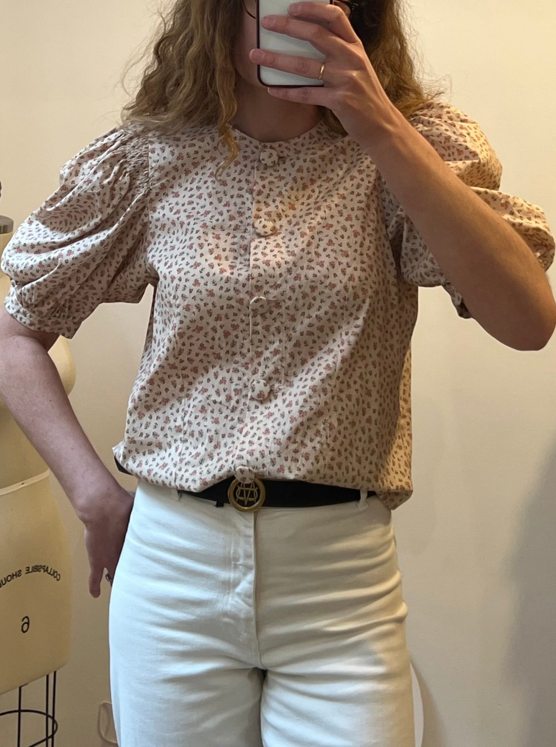 ANDION. Blusa flores manga abullonada. T S