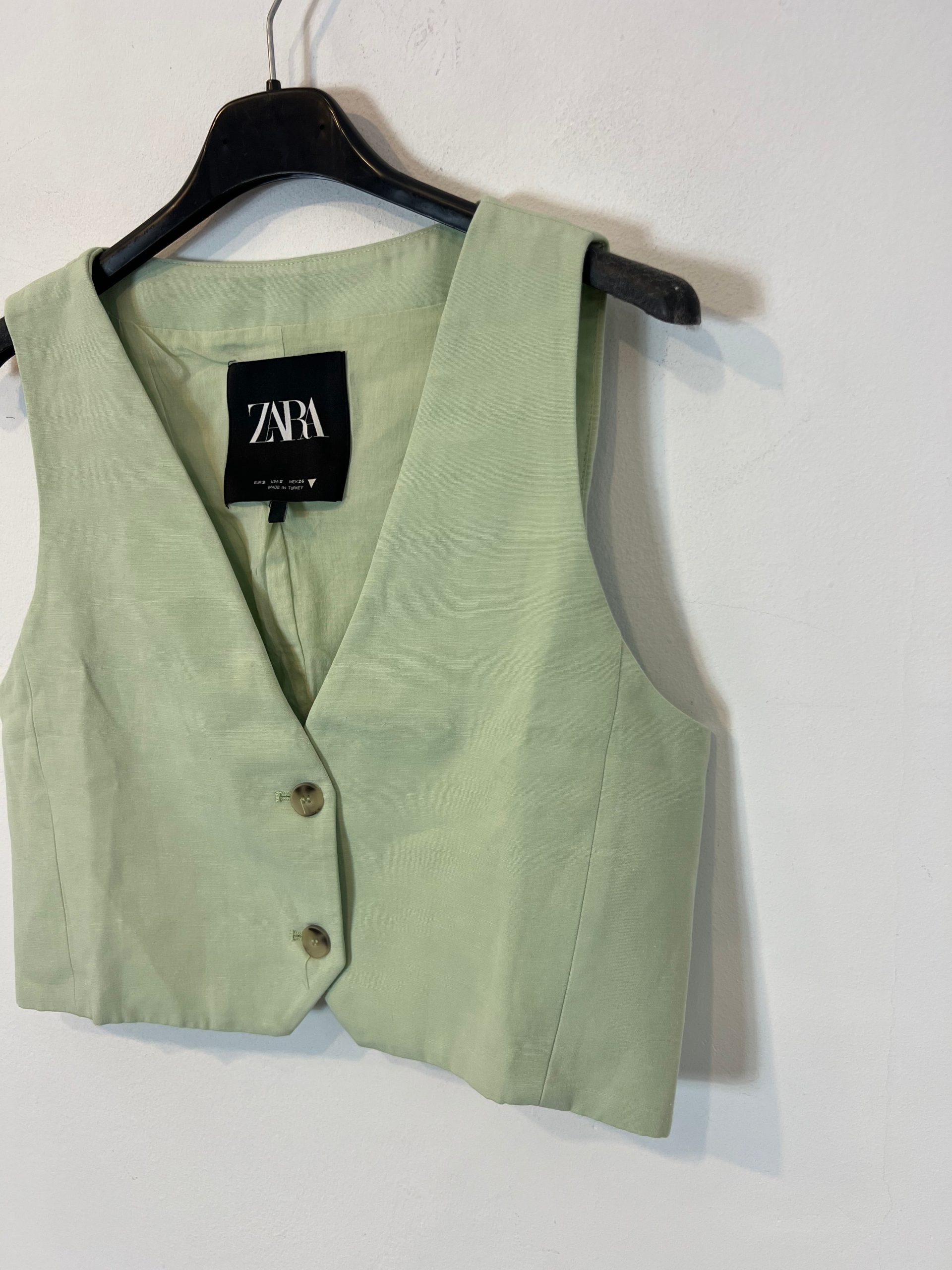 ZARA. Chaleco verde menta con lino. T S