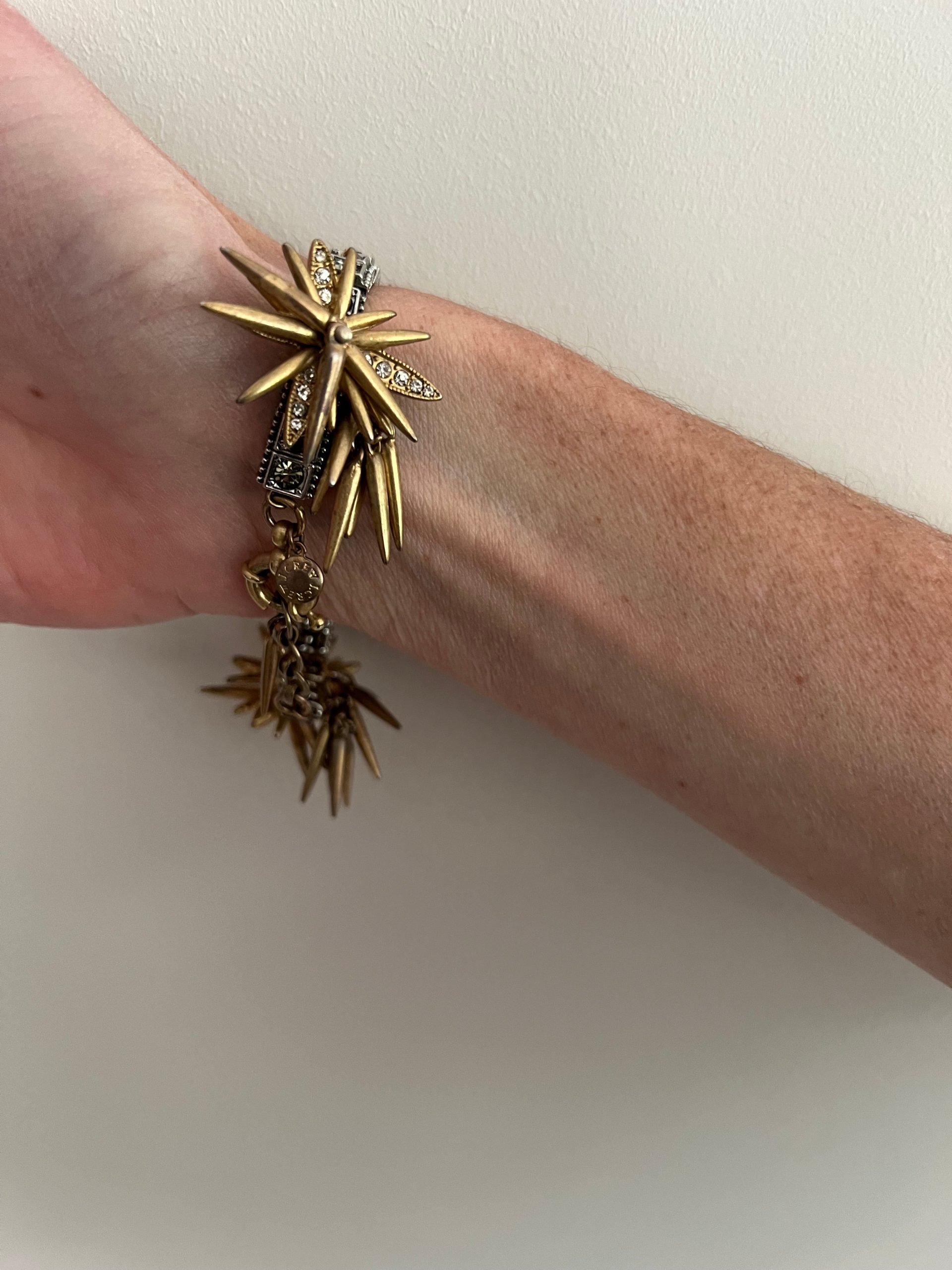 J CREW. Pulsera detalle estrellas
