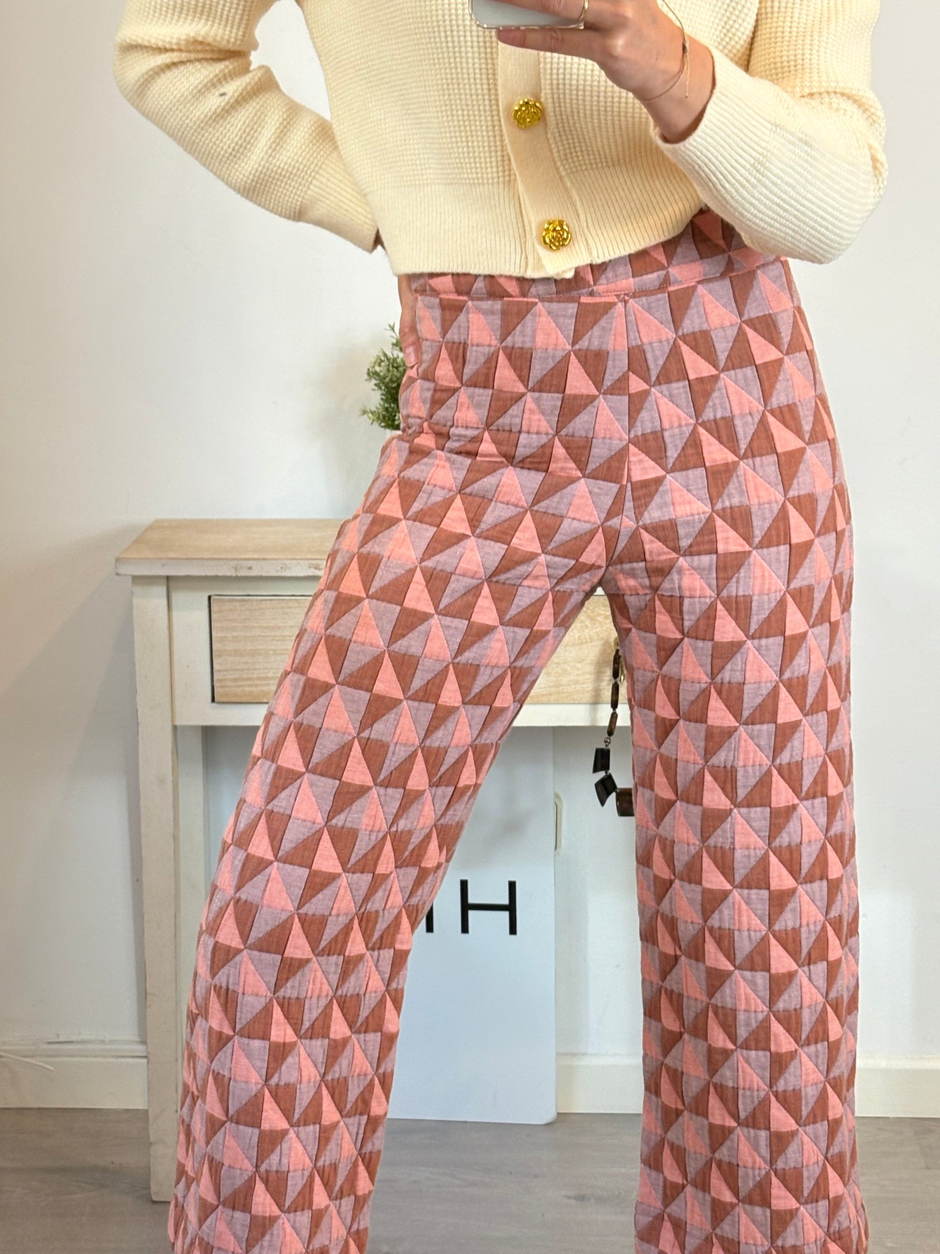 MAQUIS&CO. Pantalón ancho rombos guateado T.s