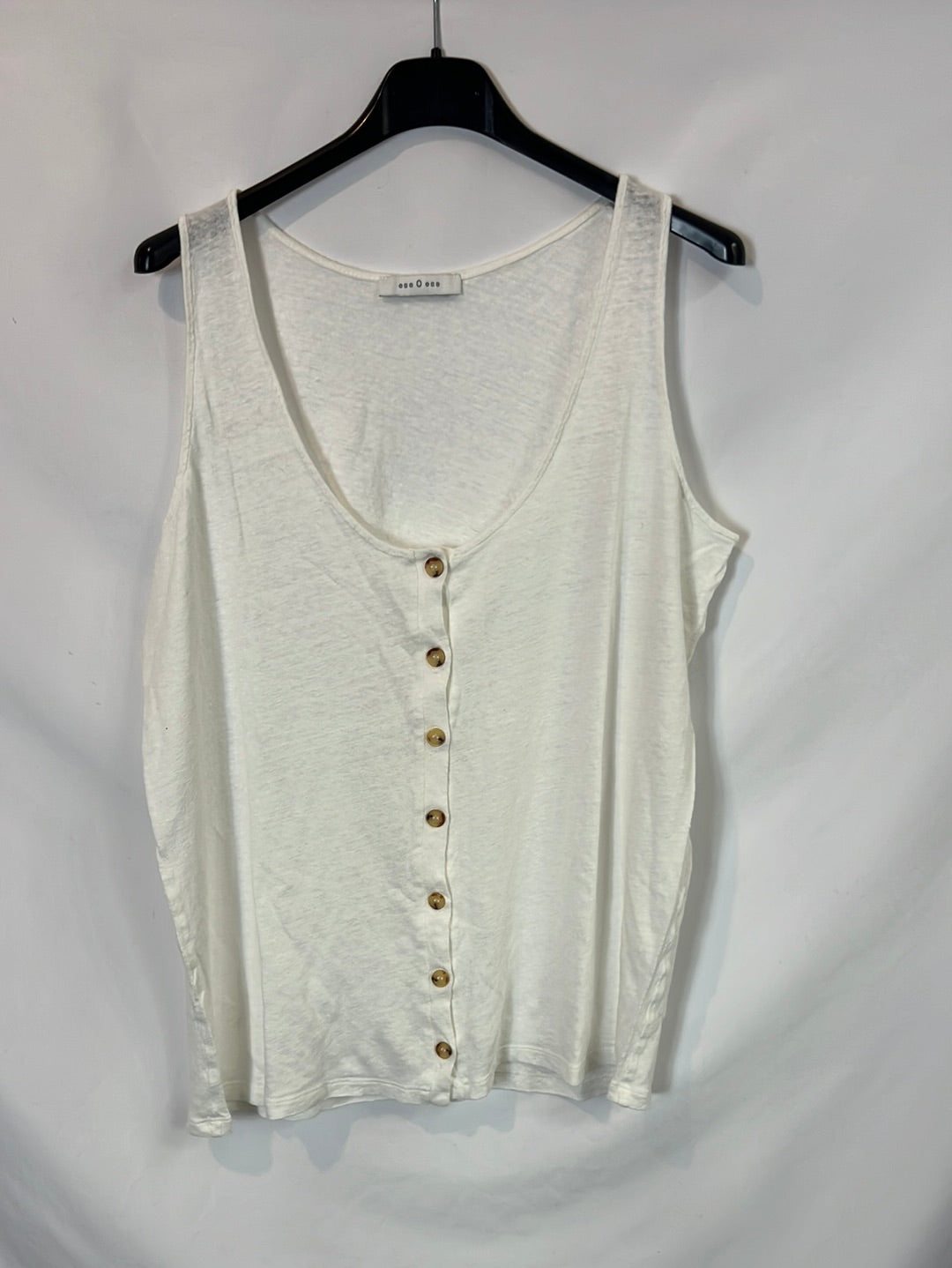 ESE O ESE. Top blanco lino. T.s