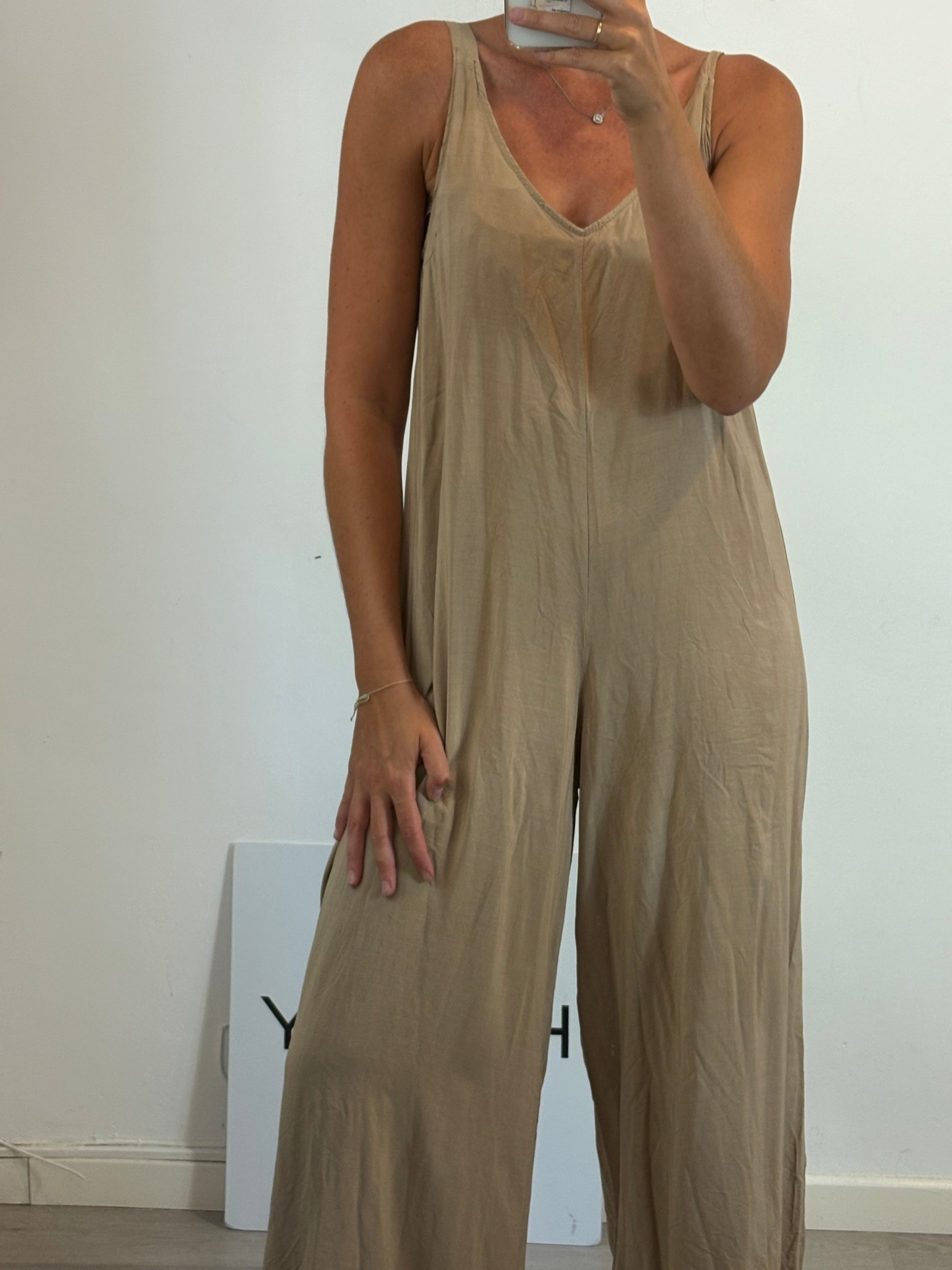 OTRAS. Mono fluido beige . TU (S/M)