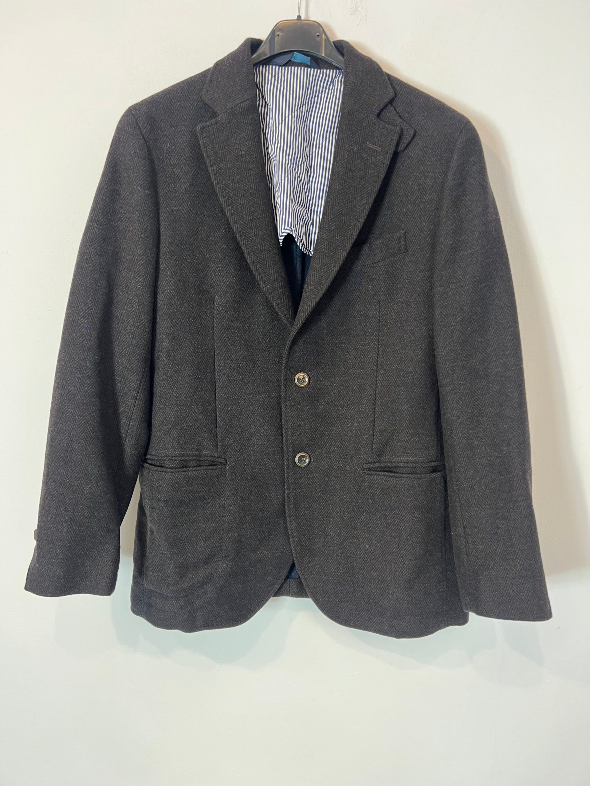 MASSIMO DUTTI. Blazer lana hombre marrón jaspeada. T L