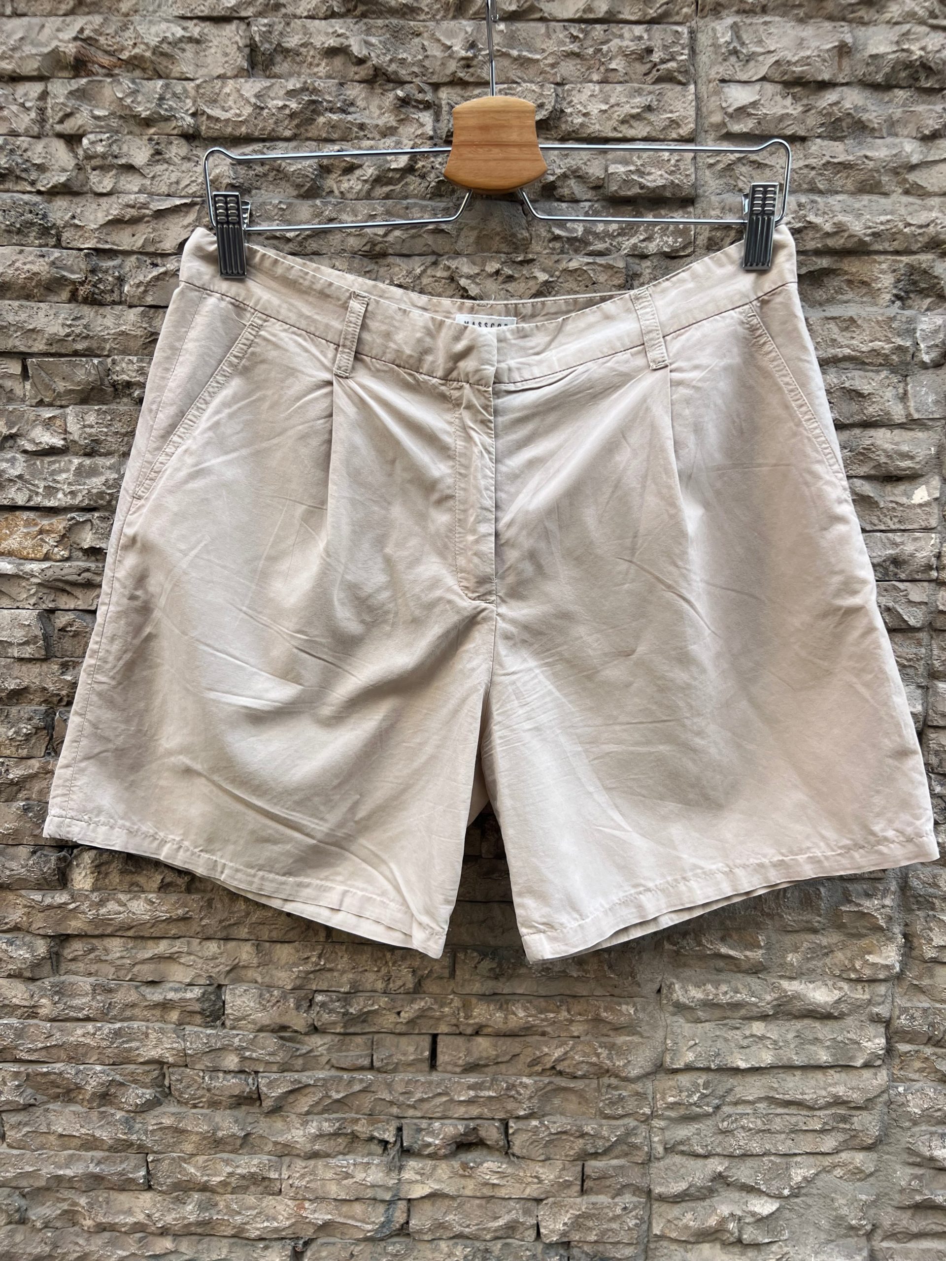 MASSCOB. Pantalón corto beige TU(40)