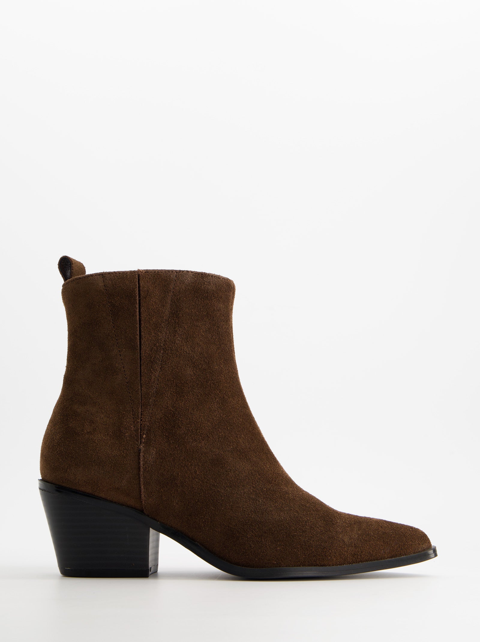 Botín de ante cowboy con tacón - ULK Ainara