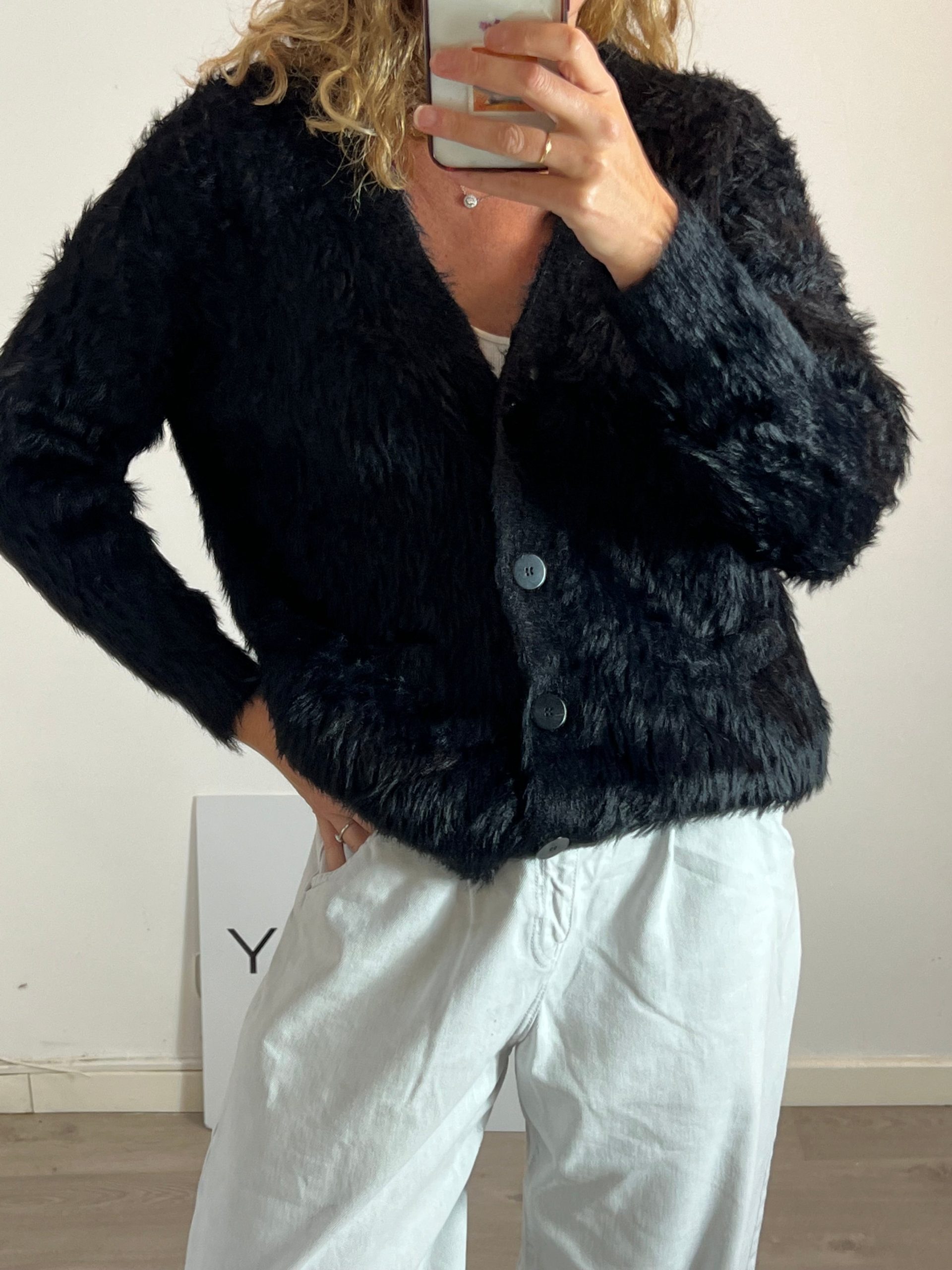 MASSIMO DUTTI. Cárdigan negro textura. T S