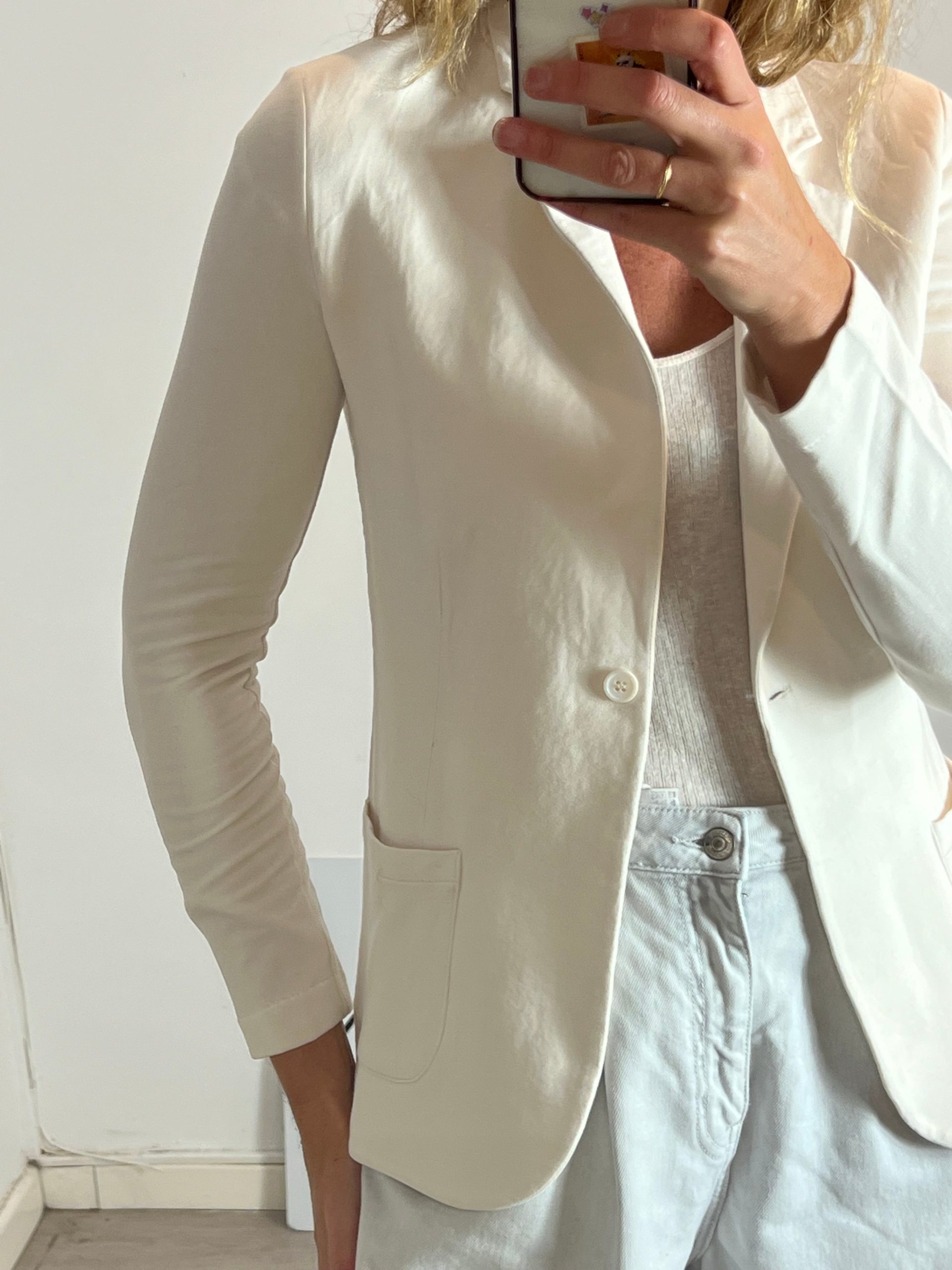 MAJECTIC FILATURES. Blazer beige elástica T.1(S)