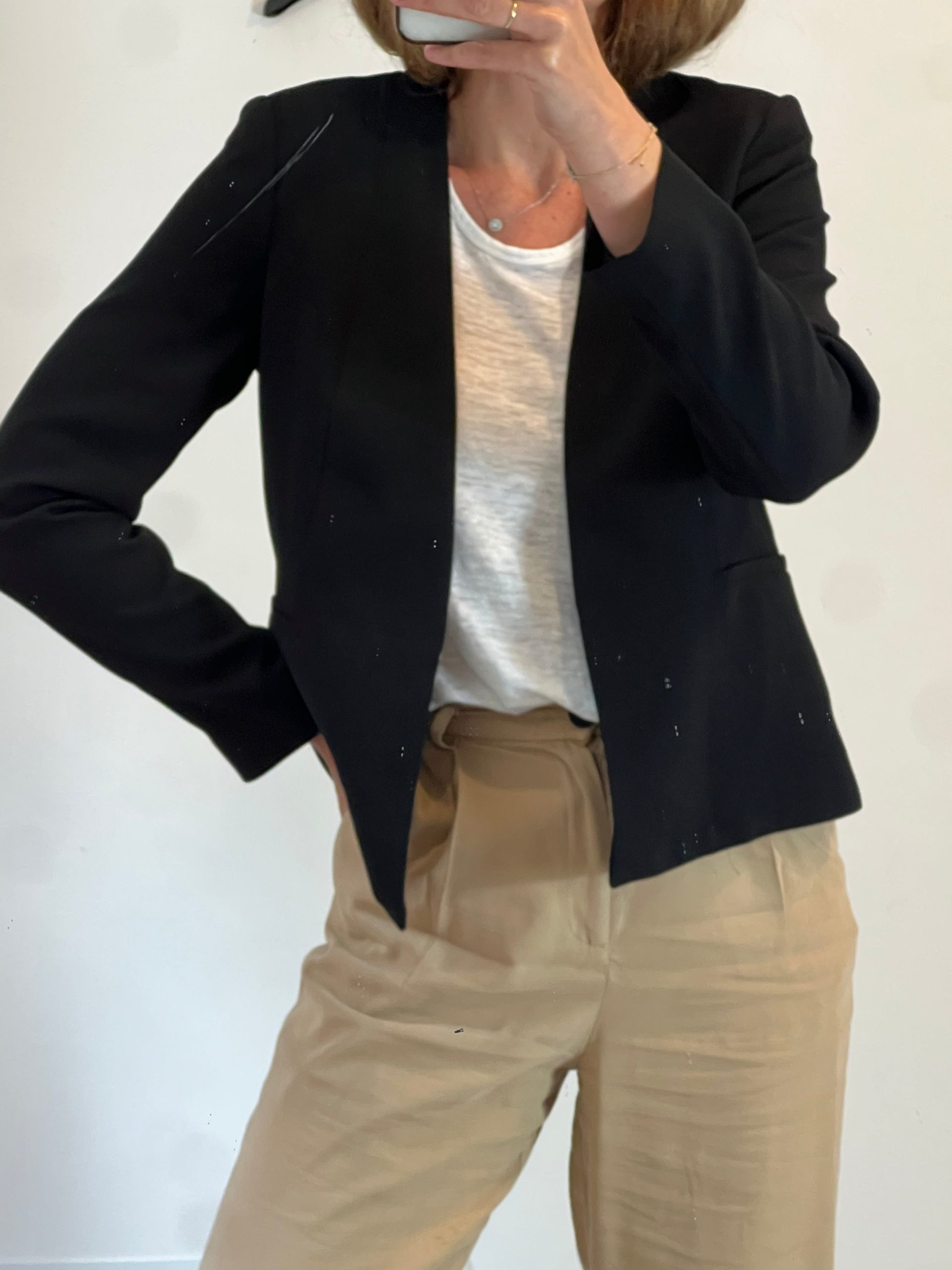 MANGO. Blazer negra de vestir T.l