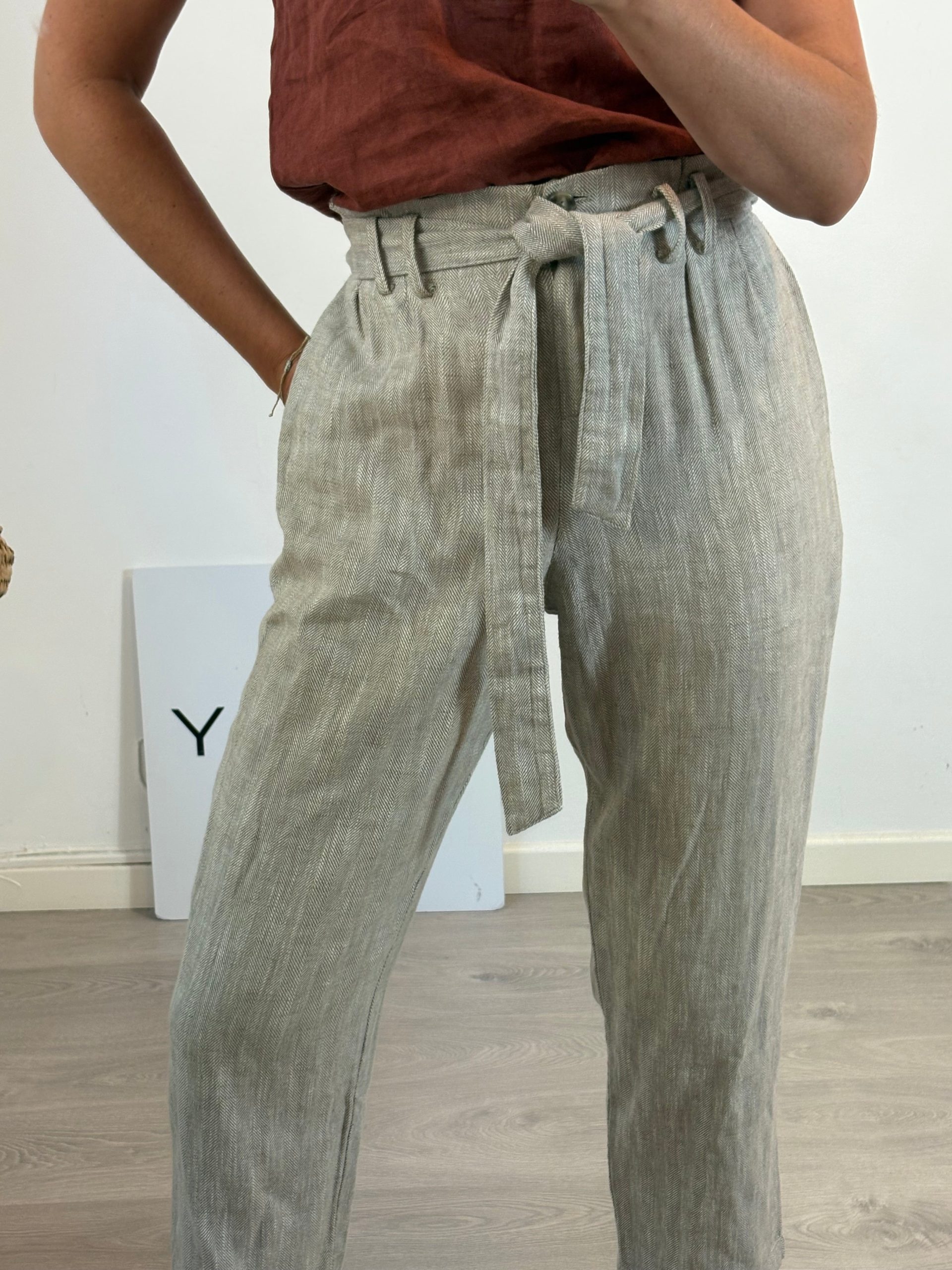 CAQUI&CO. Pantalón mezcla beige jaspeado. T S/M