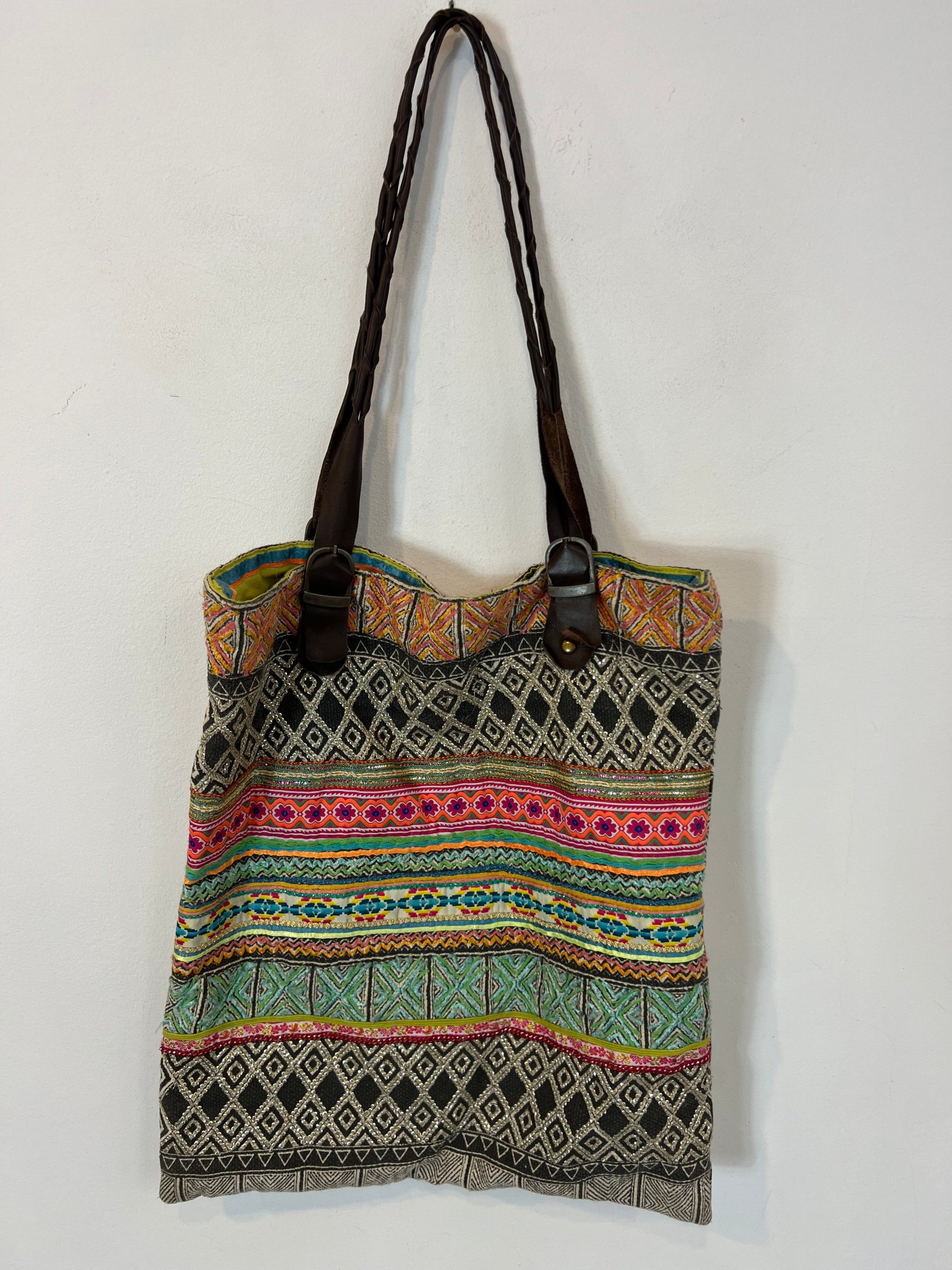 STAR MELA. Bolso texturas y colores