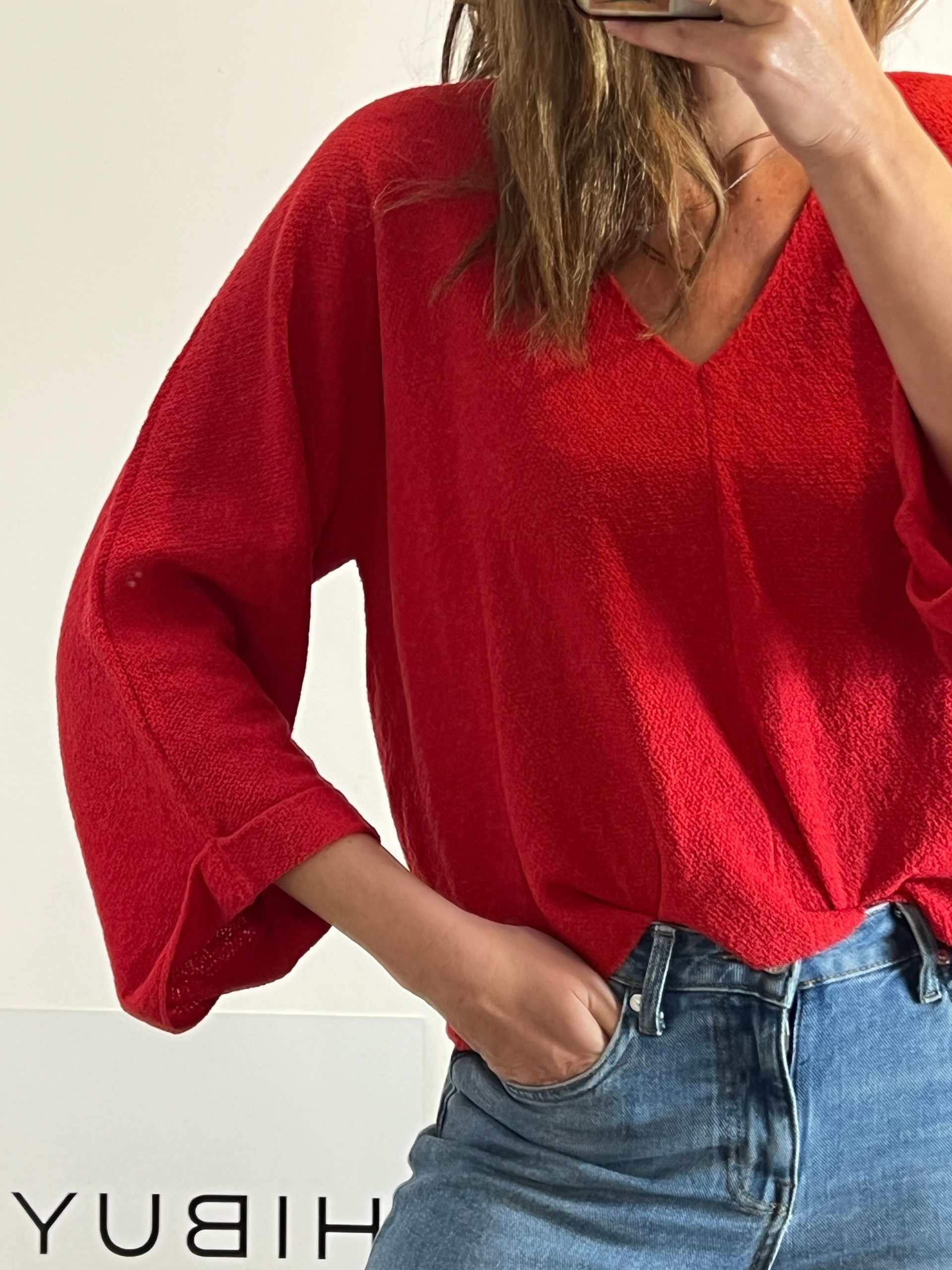 ZARA. Top punto rojo textura. T S