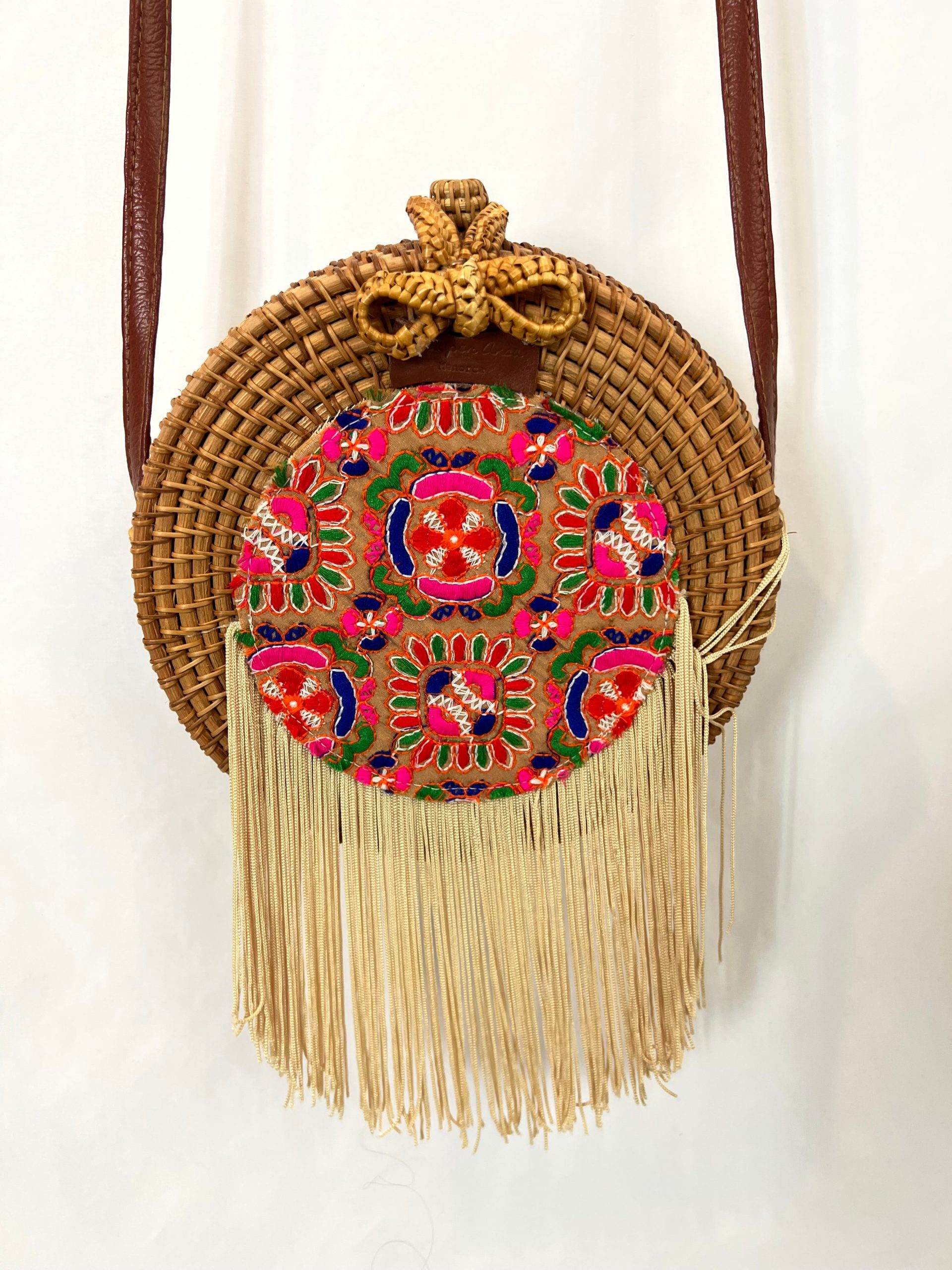 ANSA PER ANSA MENORCA.Bolso mimbre redondo