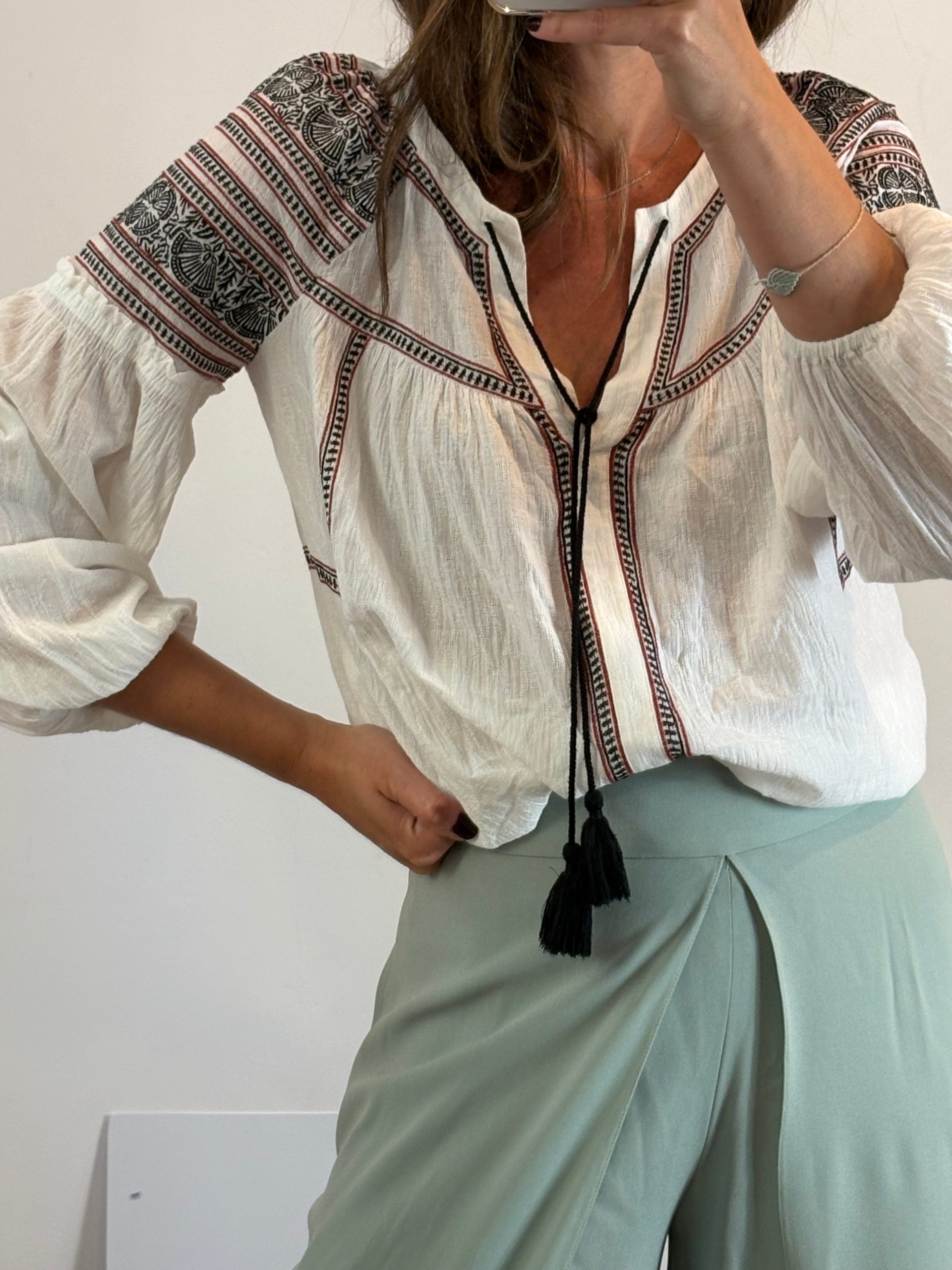 MAJE. Blusa algodón bordados. T 1 (S)