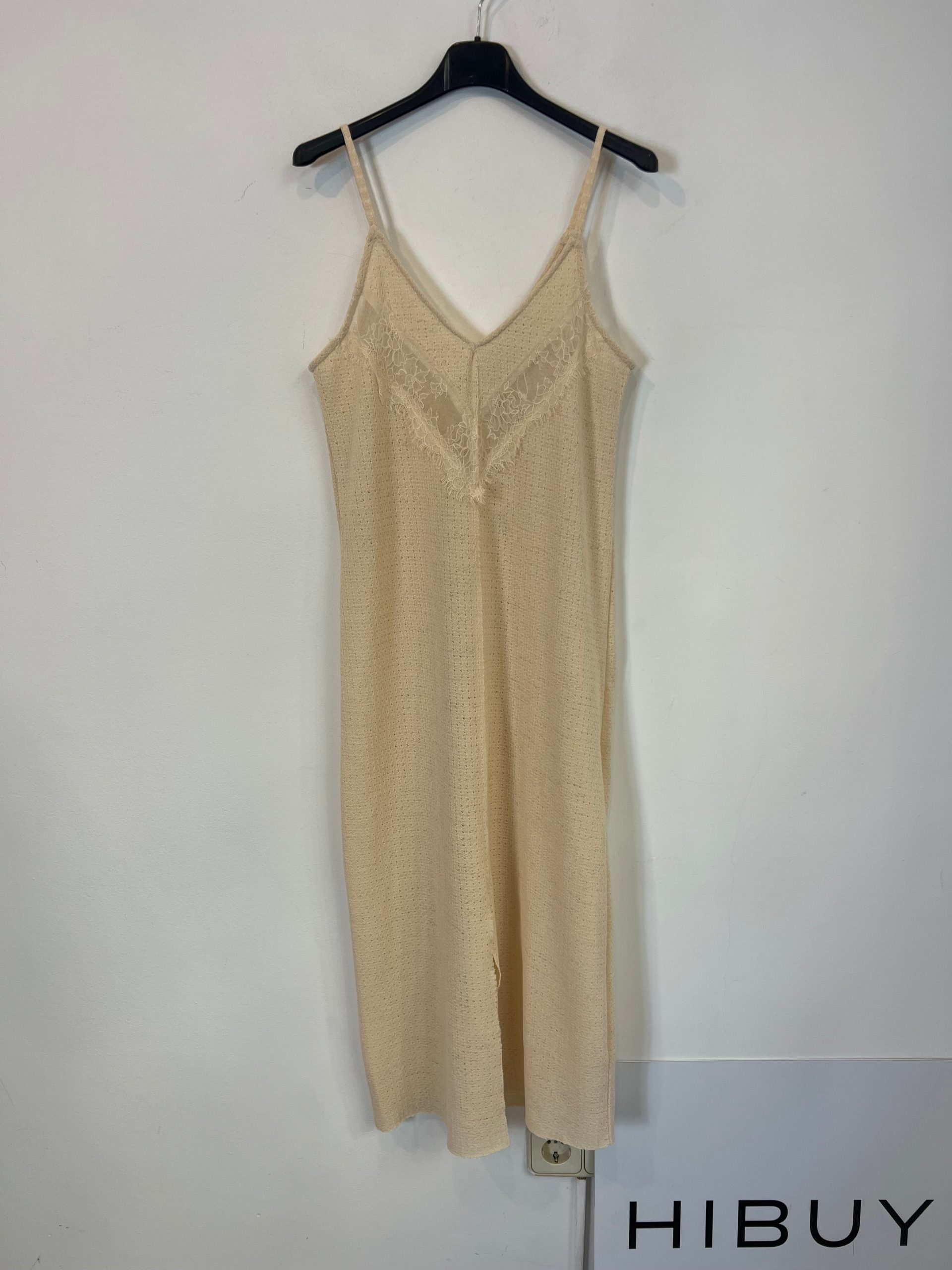 ZARA. Vestido midi beige texturas. T S