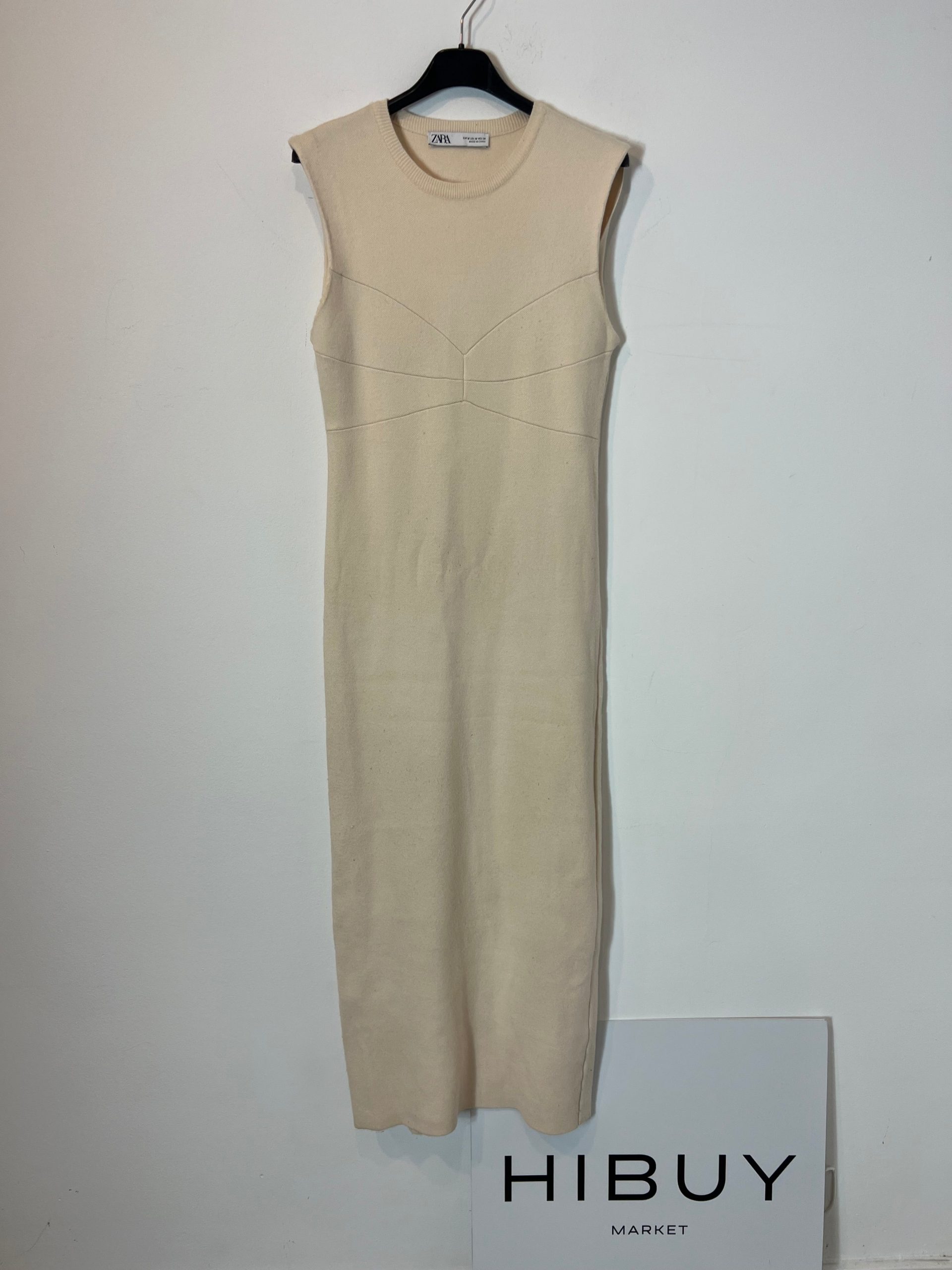 ZARA. Vestido largo punto beige T.m