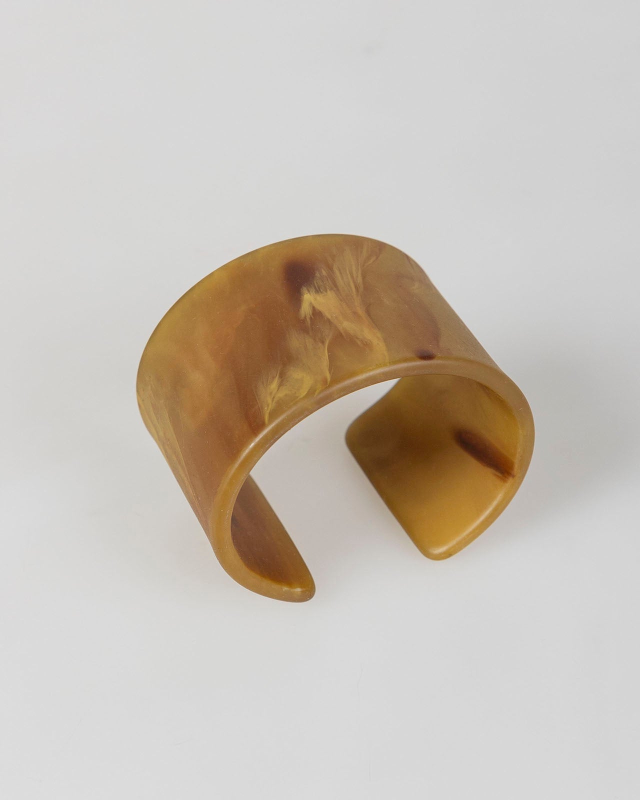 Brazalete rígido mármol