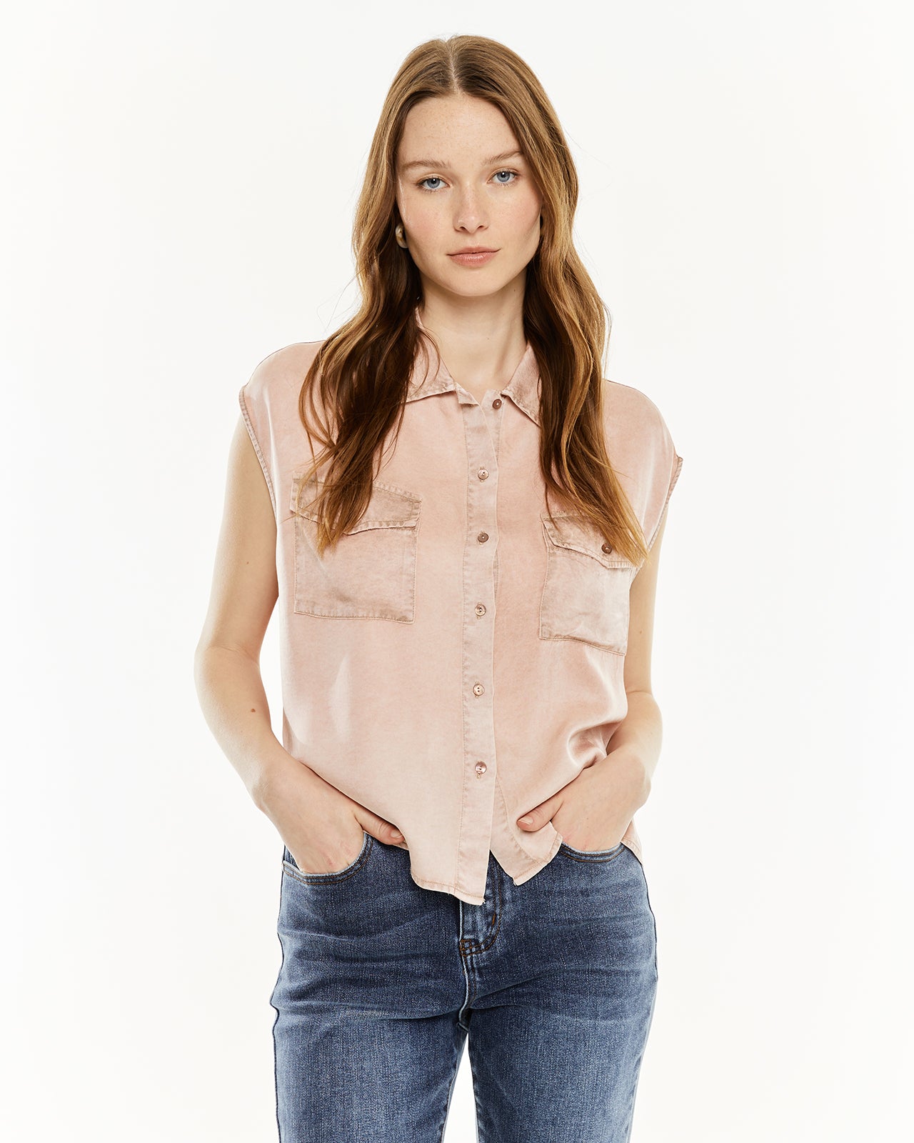 Camisa bolsillos efecto desgastado