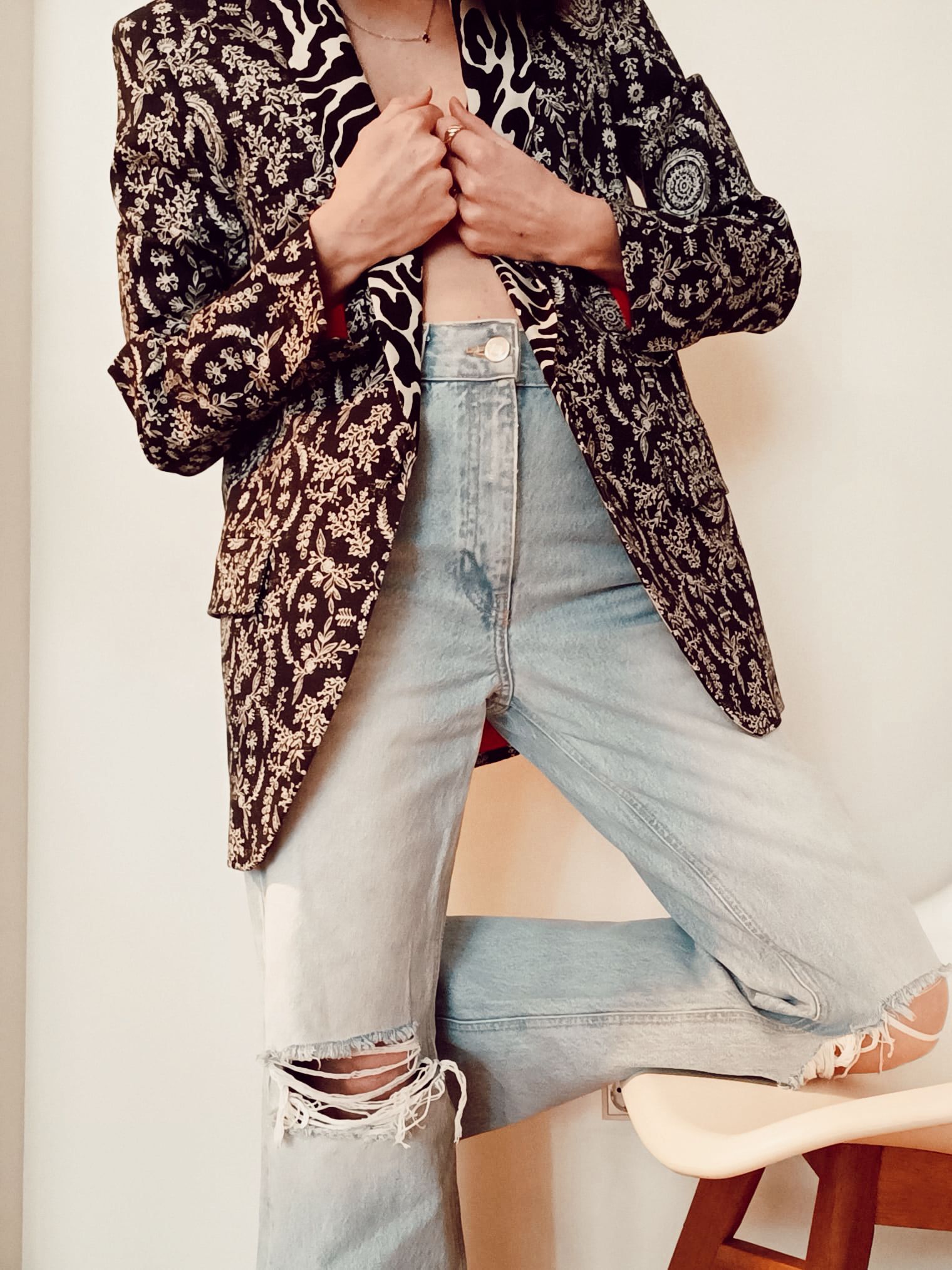 PINKO. blazer estampada T.36