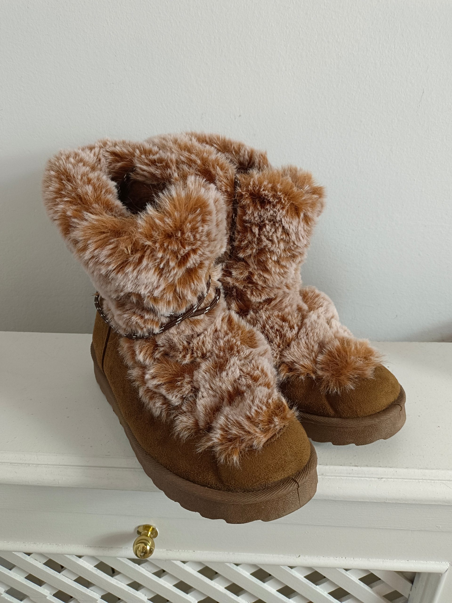 TEX. Botas camel pelito T.38