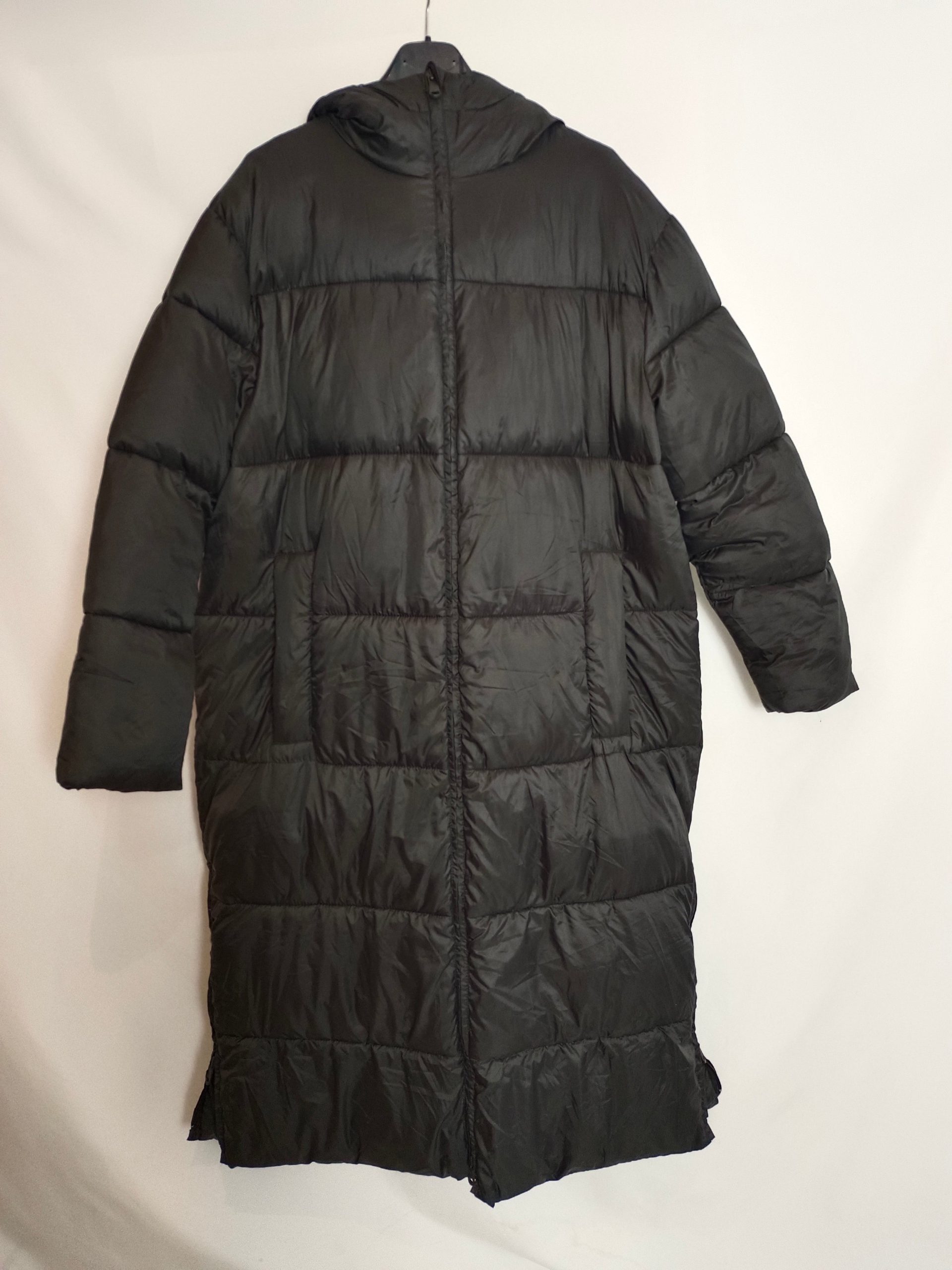 OYSHO. Plumas largo negro T.m