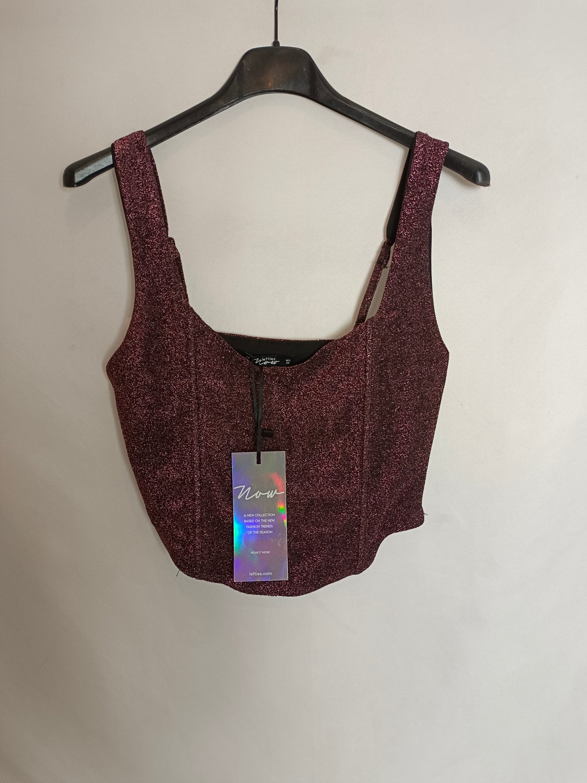 LEFTIES. Top negro y rosa purpurina T.s