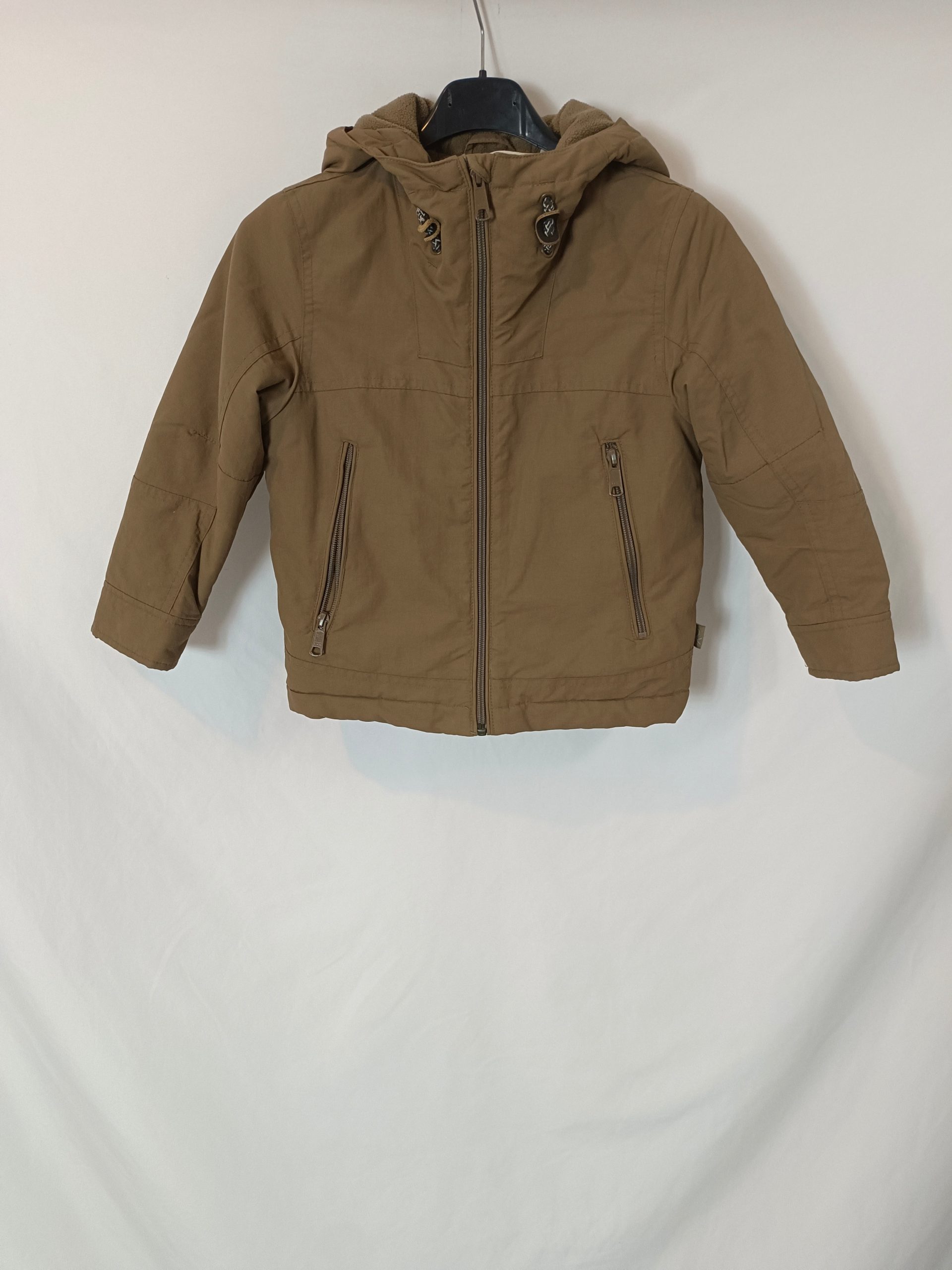 BENETTON. Parka marrón capucha T.u (3-4 años)