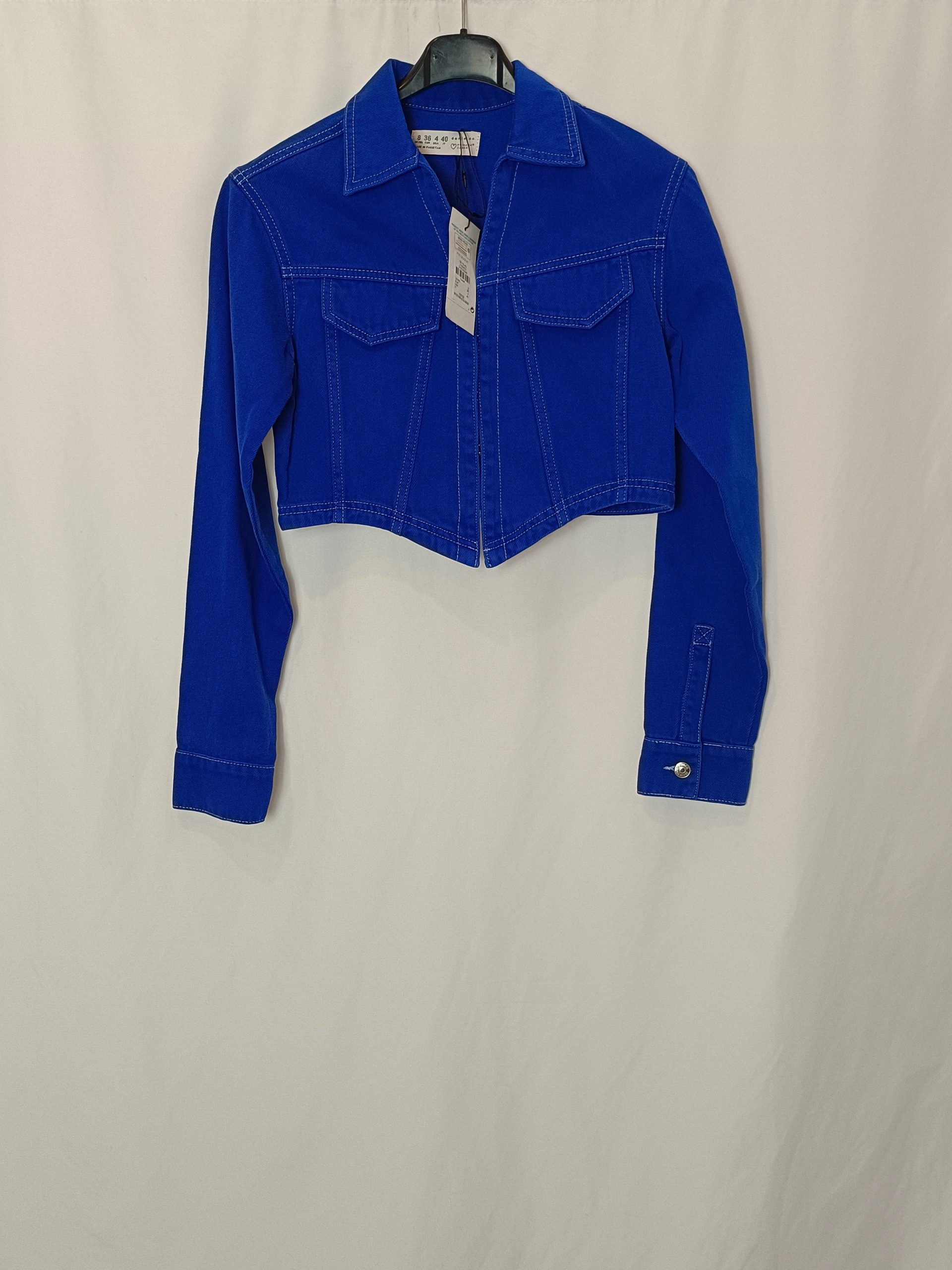 PRIMARK. Cazadora/top denim azul T.36