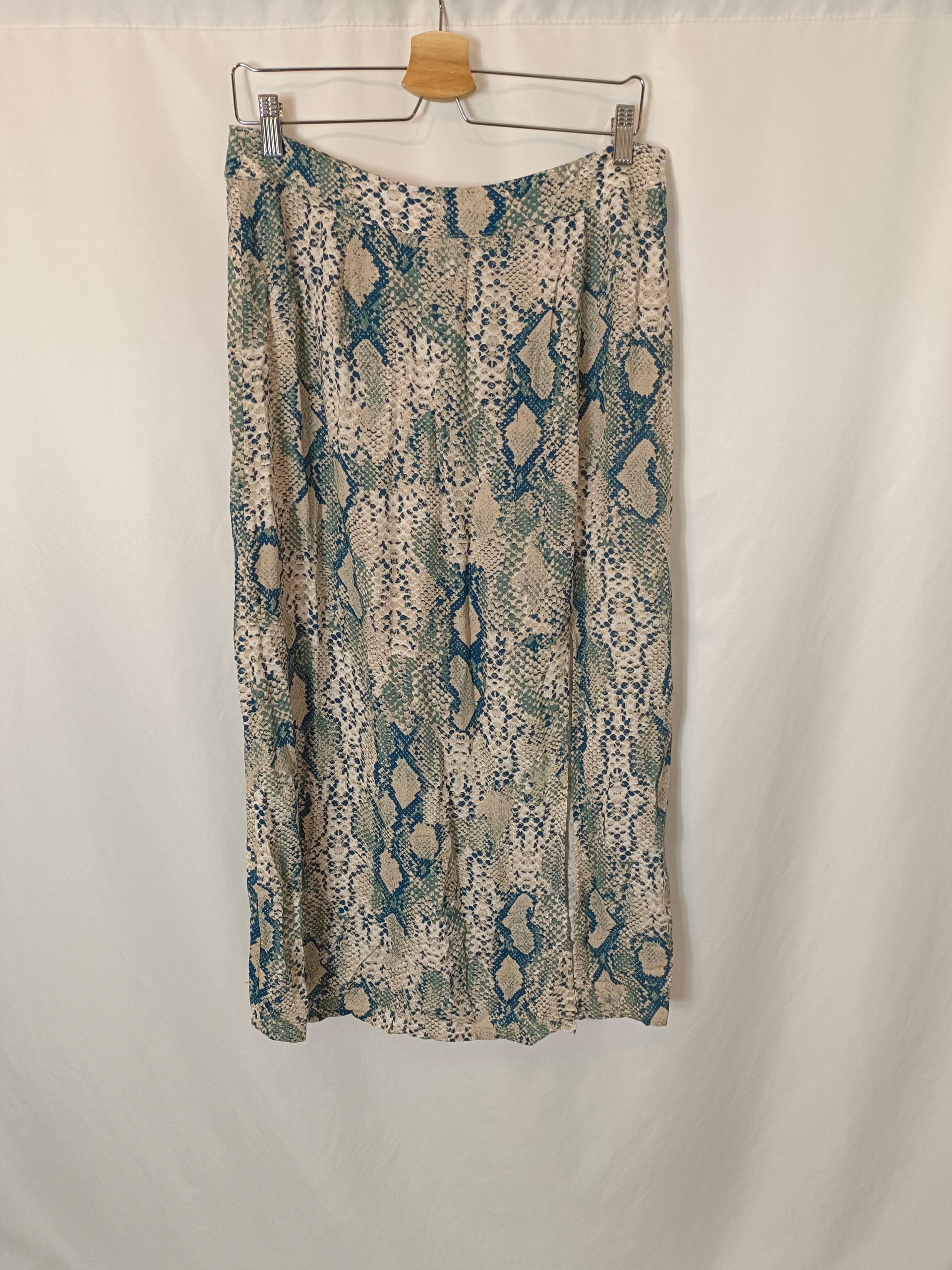 SYSTEMACTION. Falda midi fluida animal print. T 40