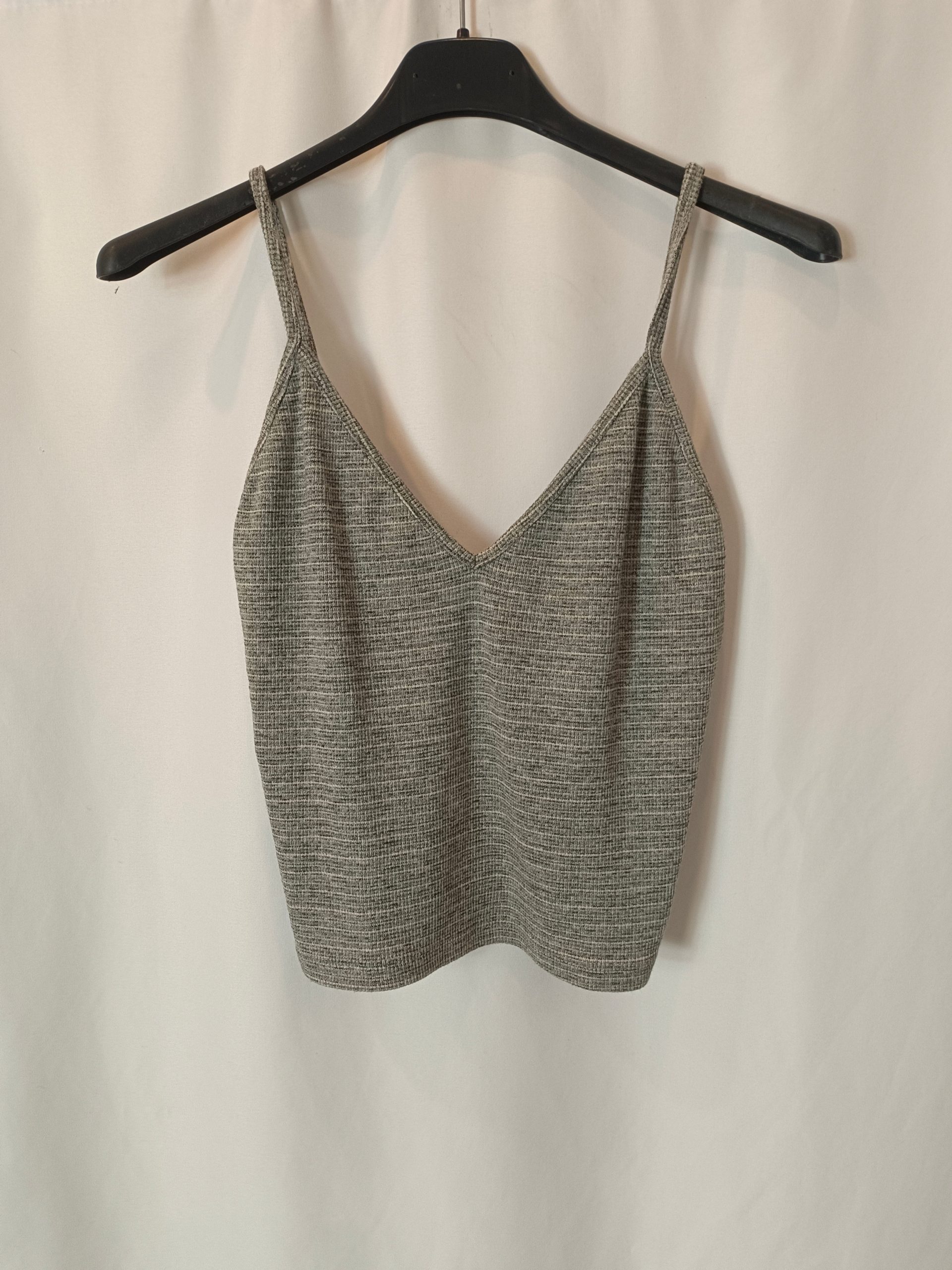 BRANDY MELVILLE. croptop gris canalé T.S