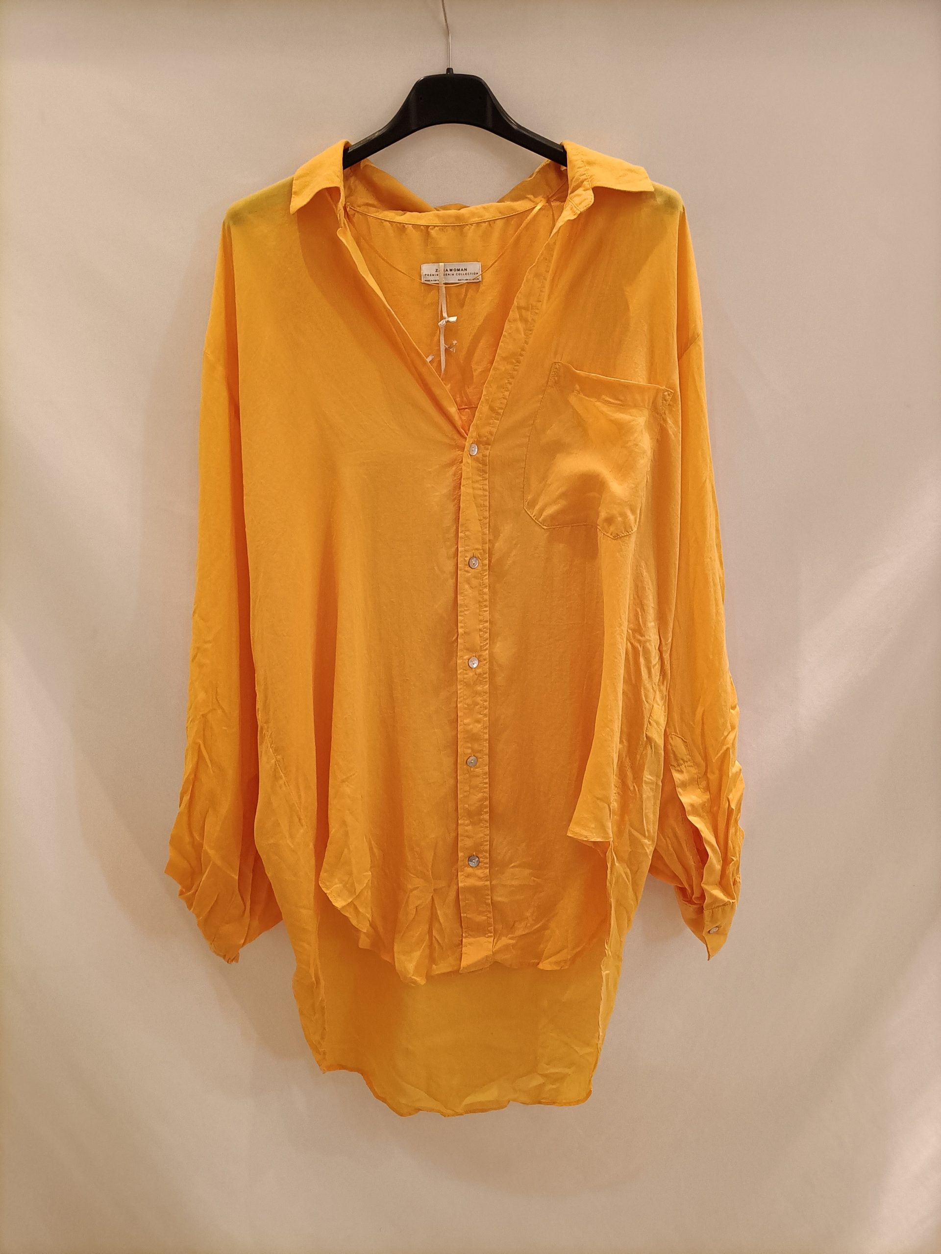 ZARA. Camisa naranja oversized T.l