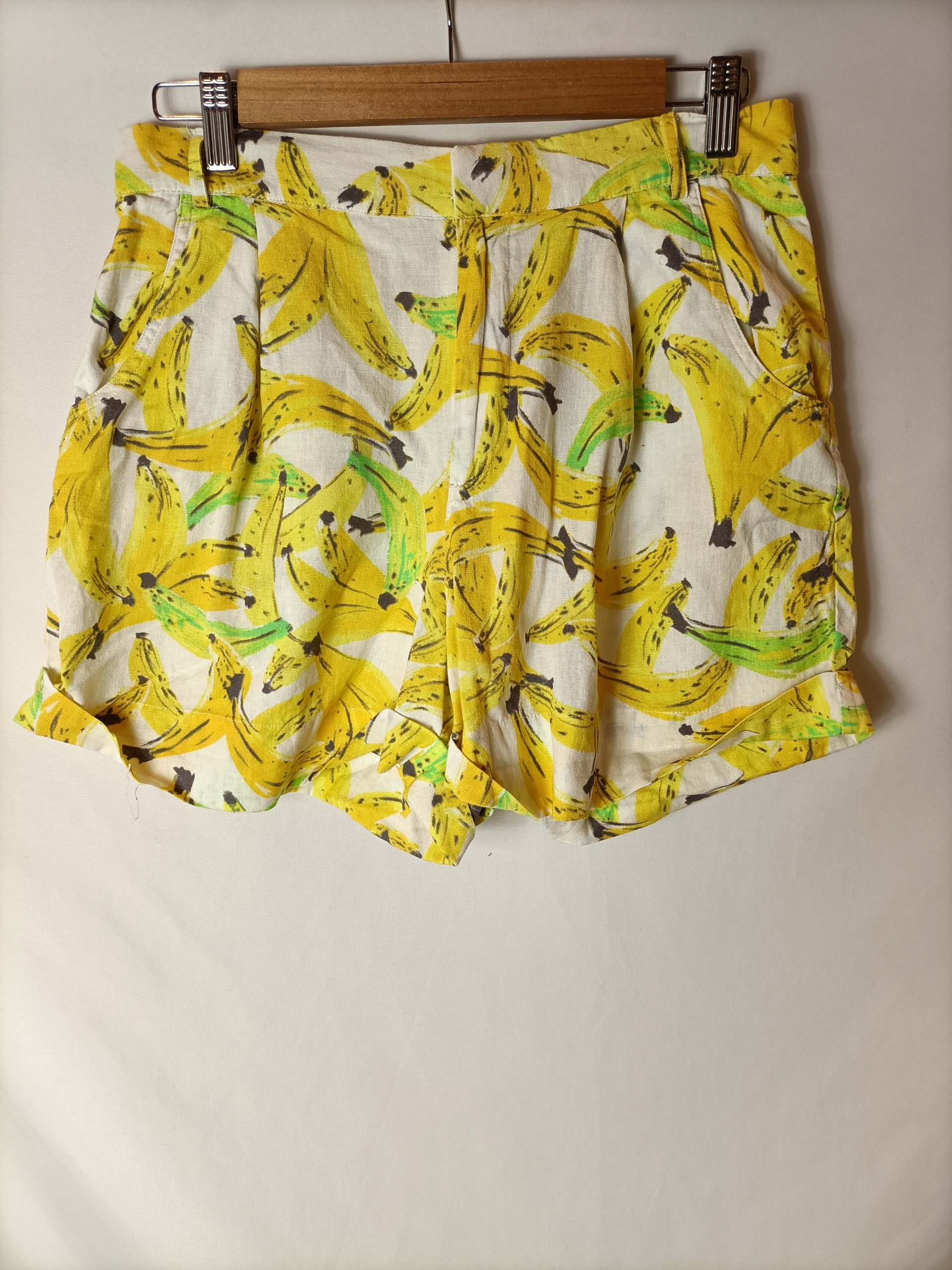 ZARA. Shorts fluido plátanos T.m
