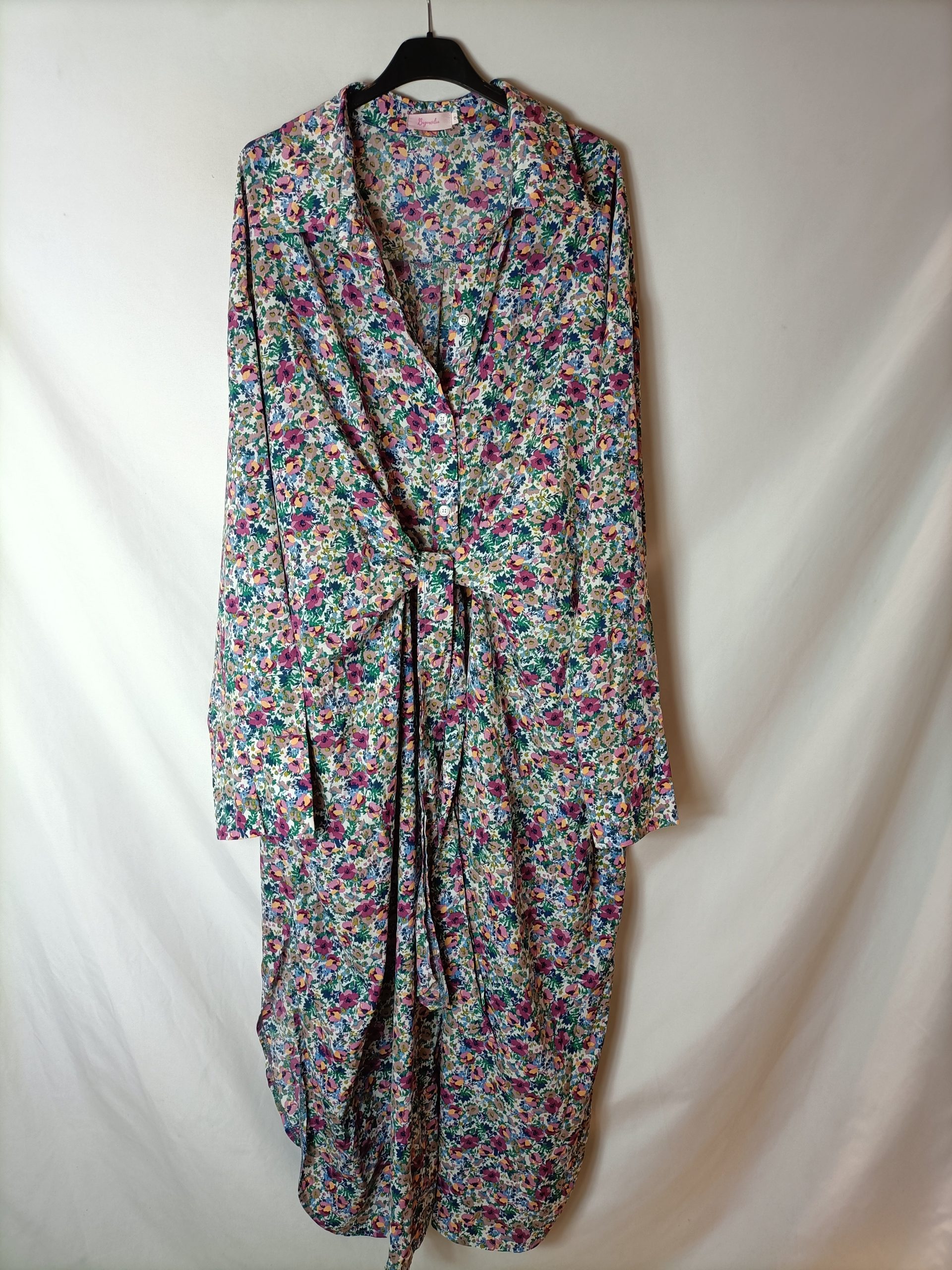 BUGANVILIA. Vestido camisero blanco flores T.u(3xl)