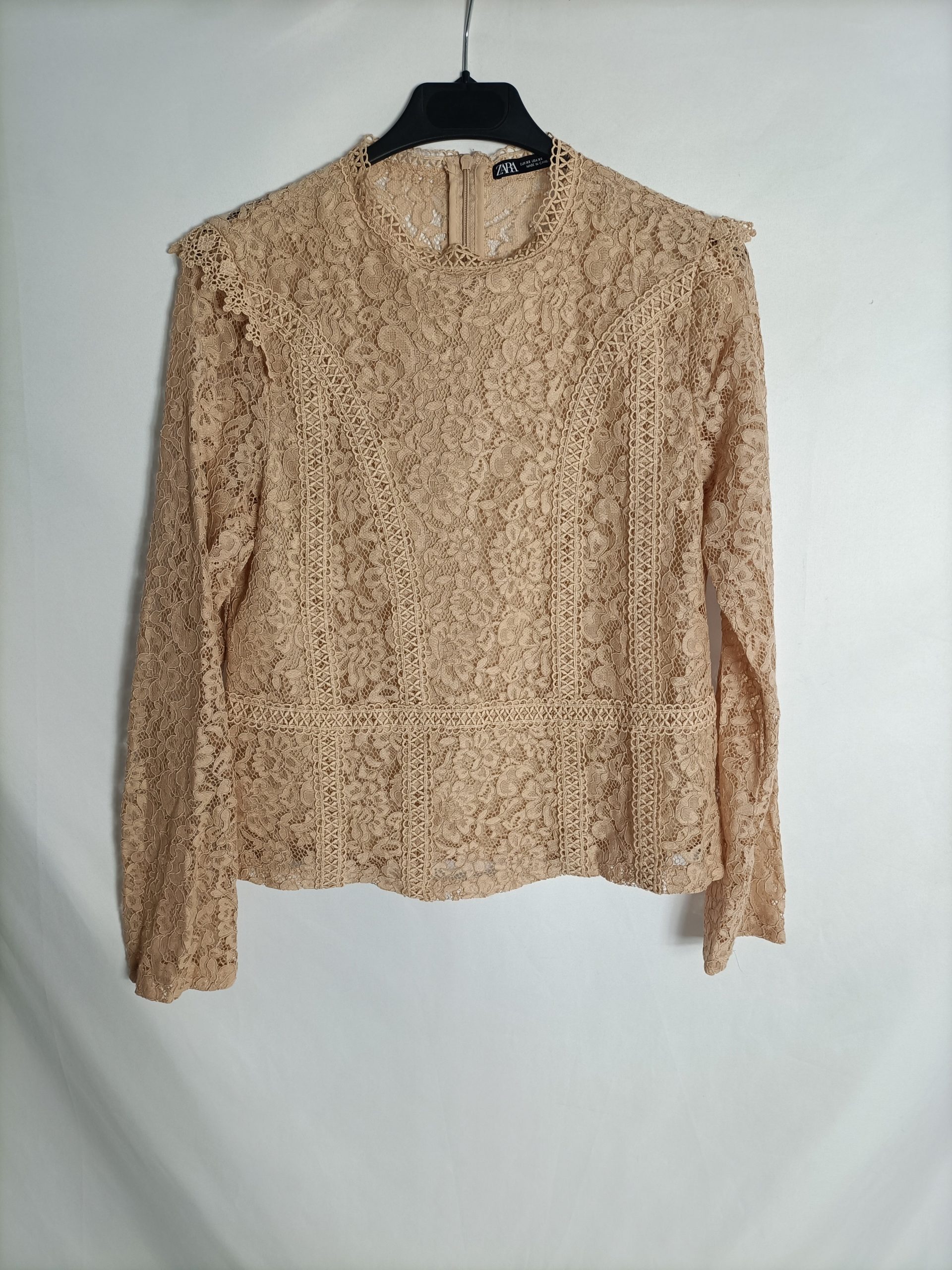 ZARA. Top rosa nude encaje T.xs