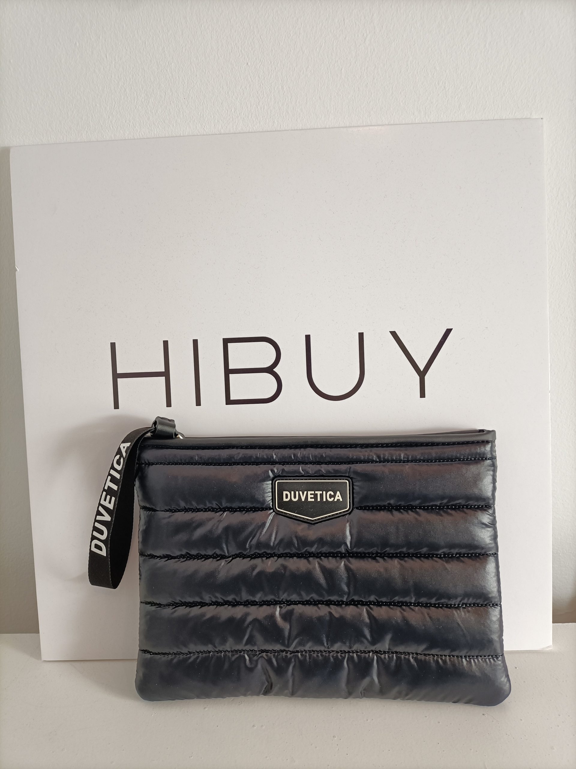 BUVETICA. Bolso de mano negro