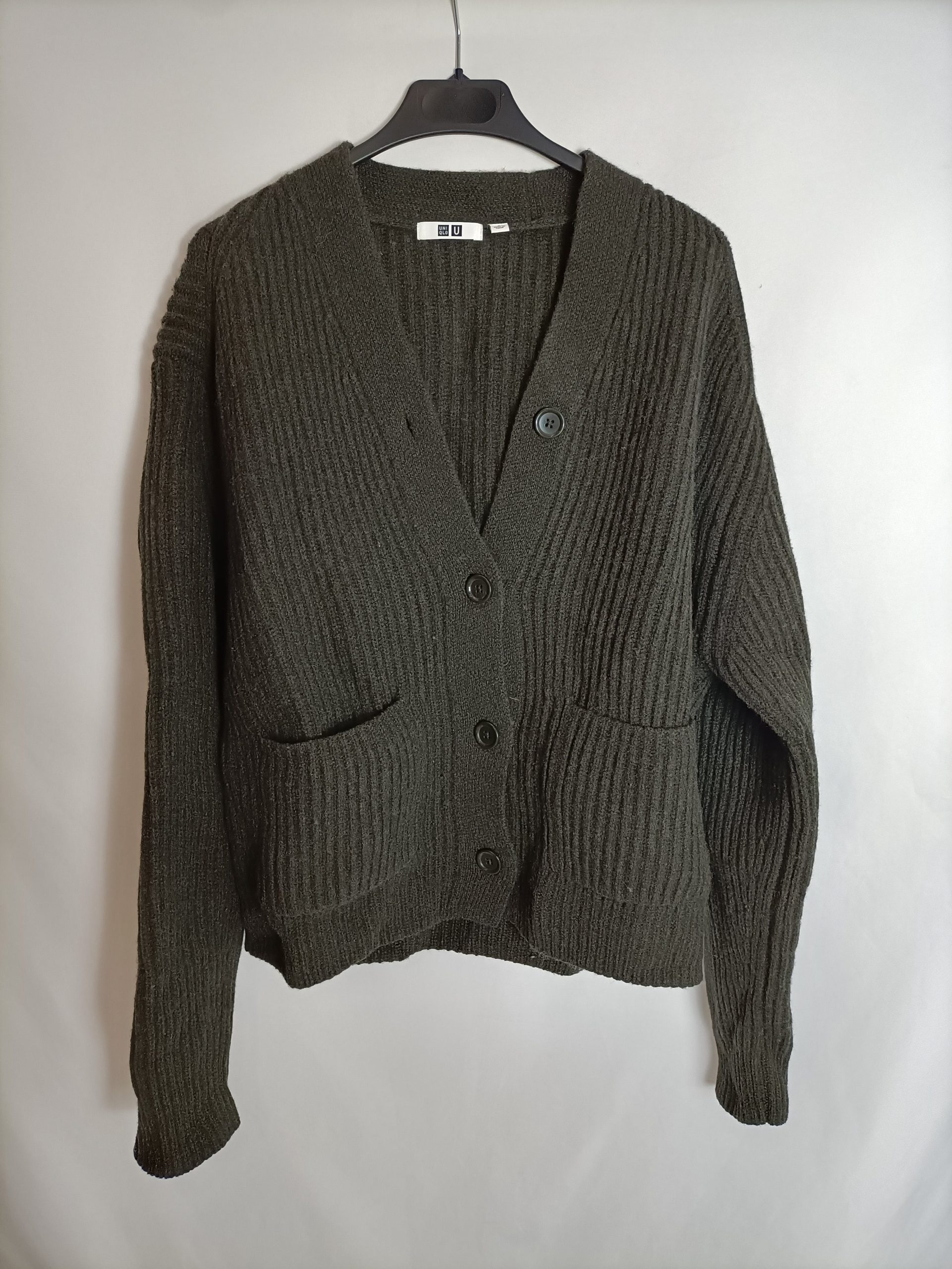 UNIQLO. Jersey canalé marrón T.m