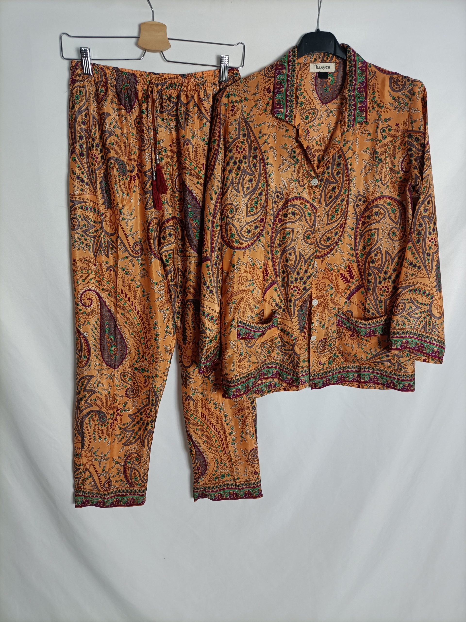 BASYCO. Total look teja flores T.m