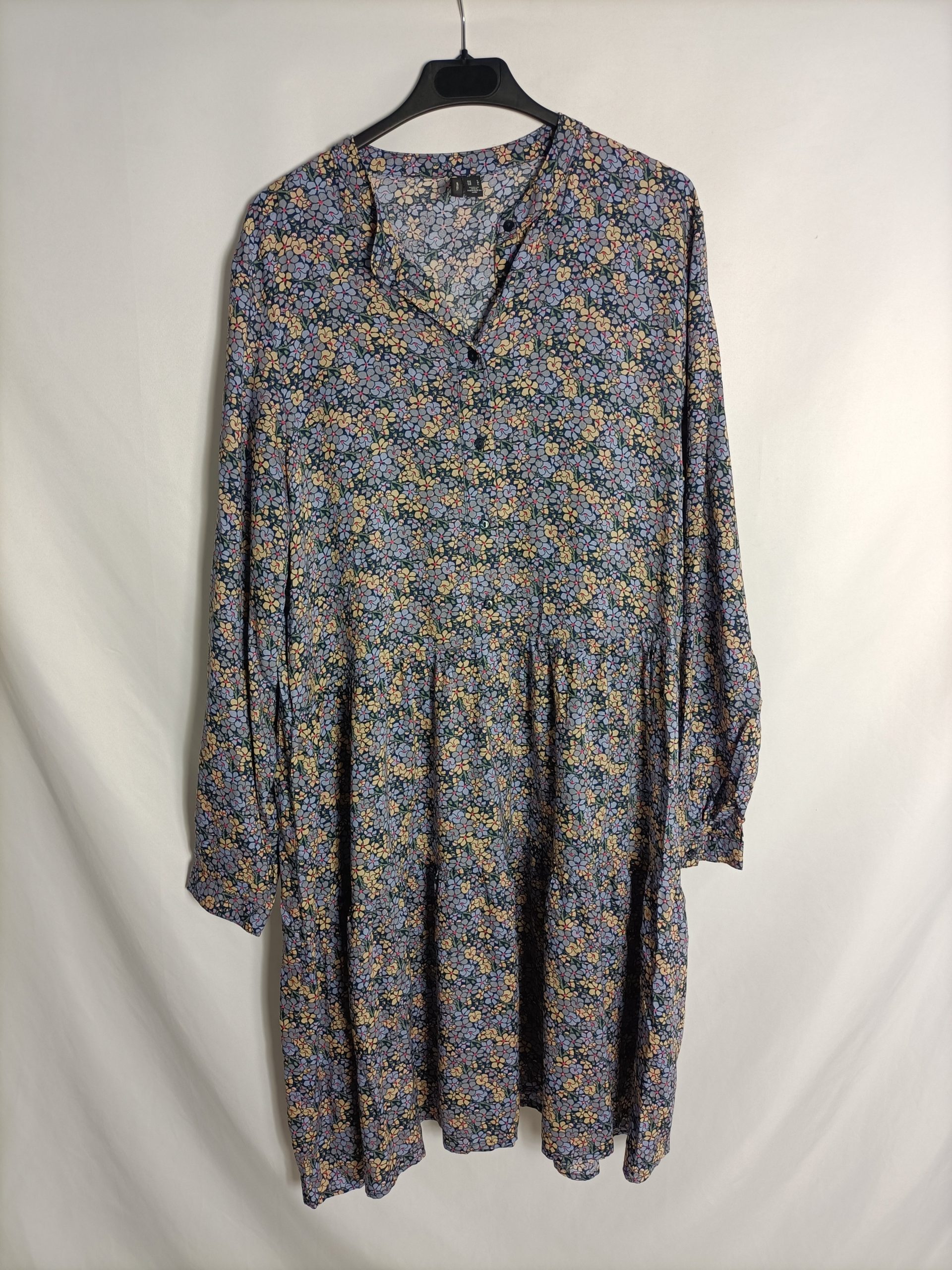 VERO MODA. Vestido flores T.l