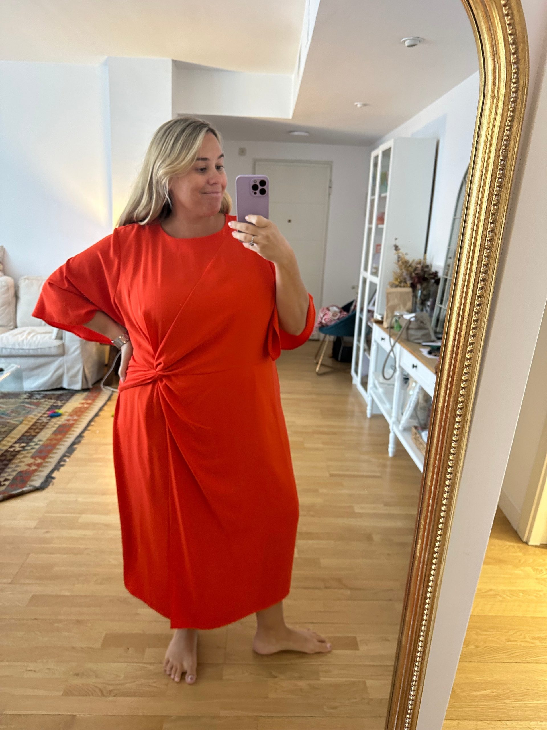 ASOS. Vestido rojo nudo T.54