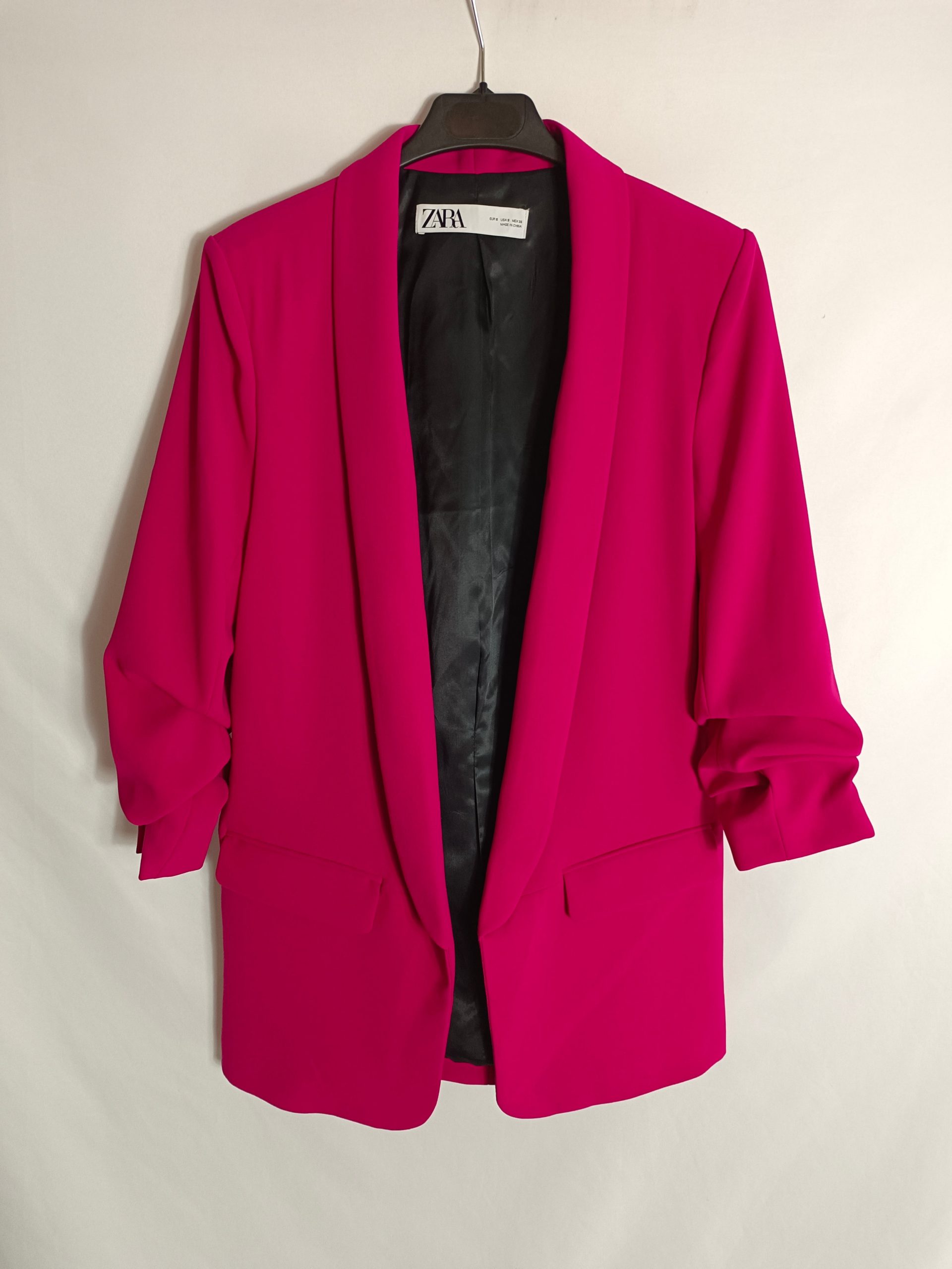 ZARA. blazer fina rosa T.s
