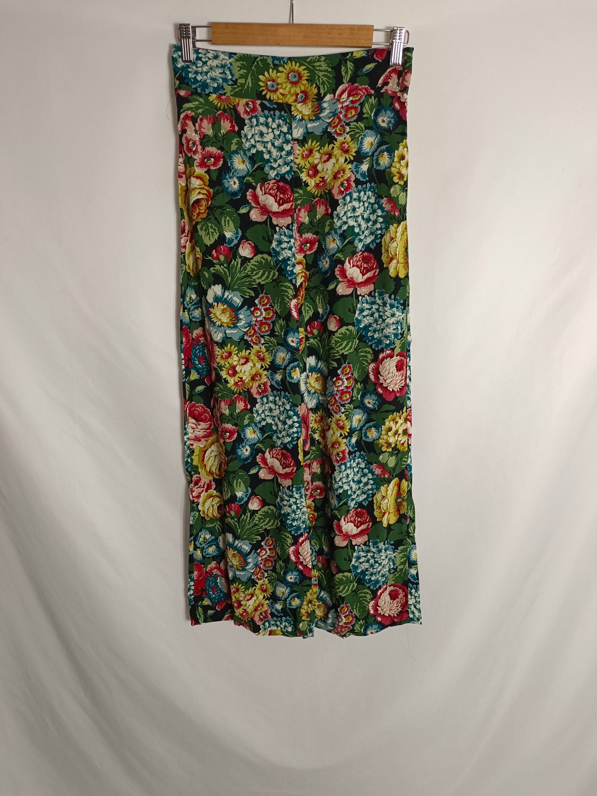 ZARA.Pantalón fluido flores T.s