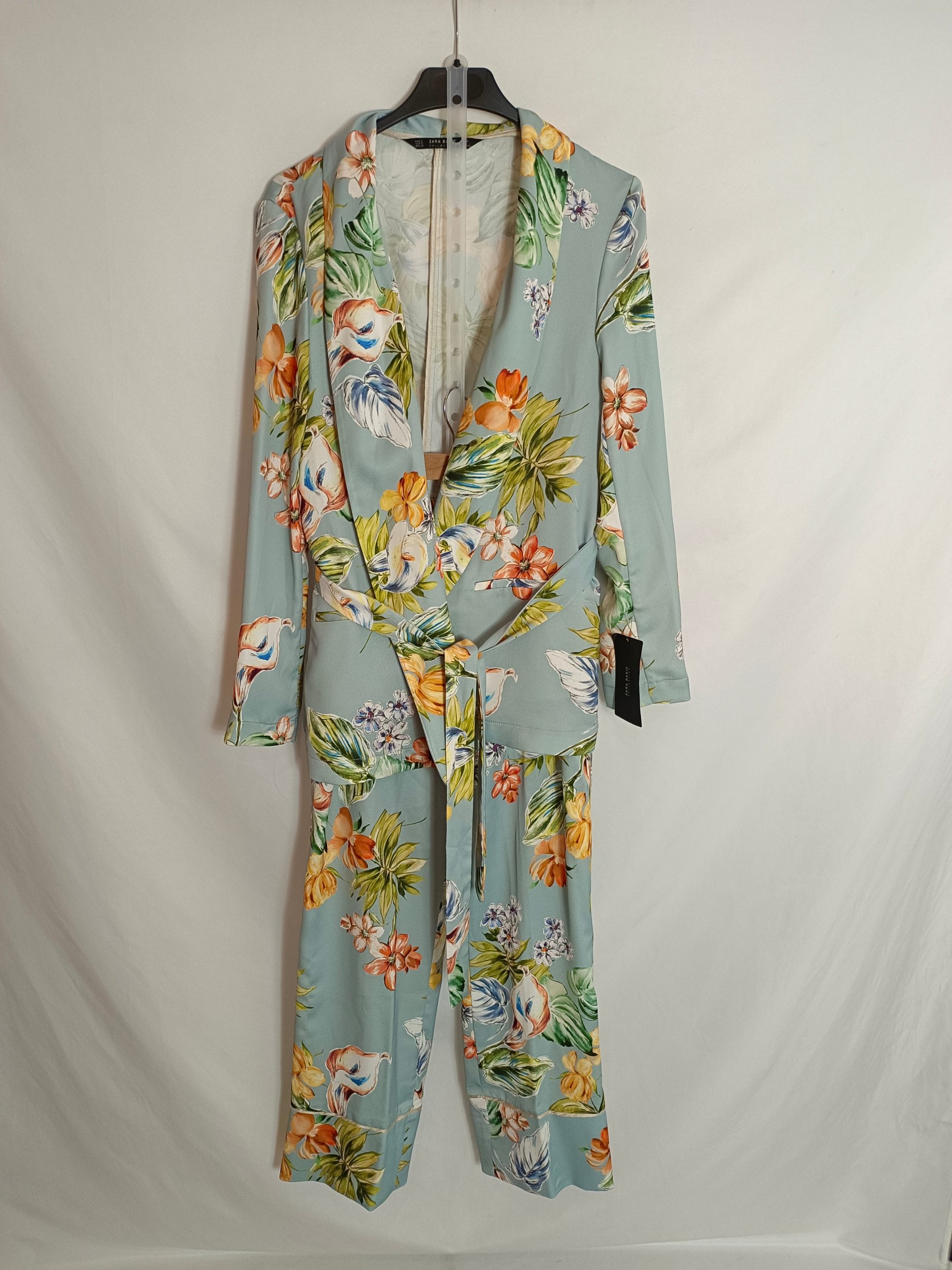 ZARA. Blazer azul flores T.s