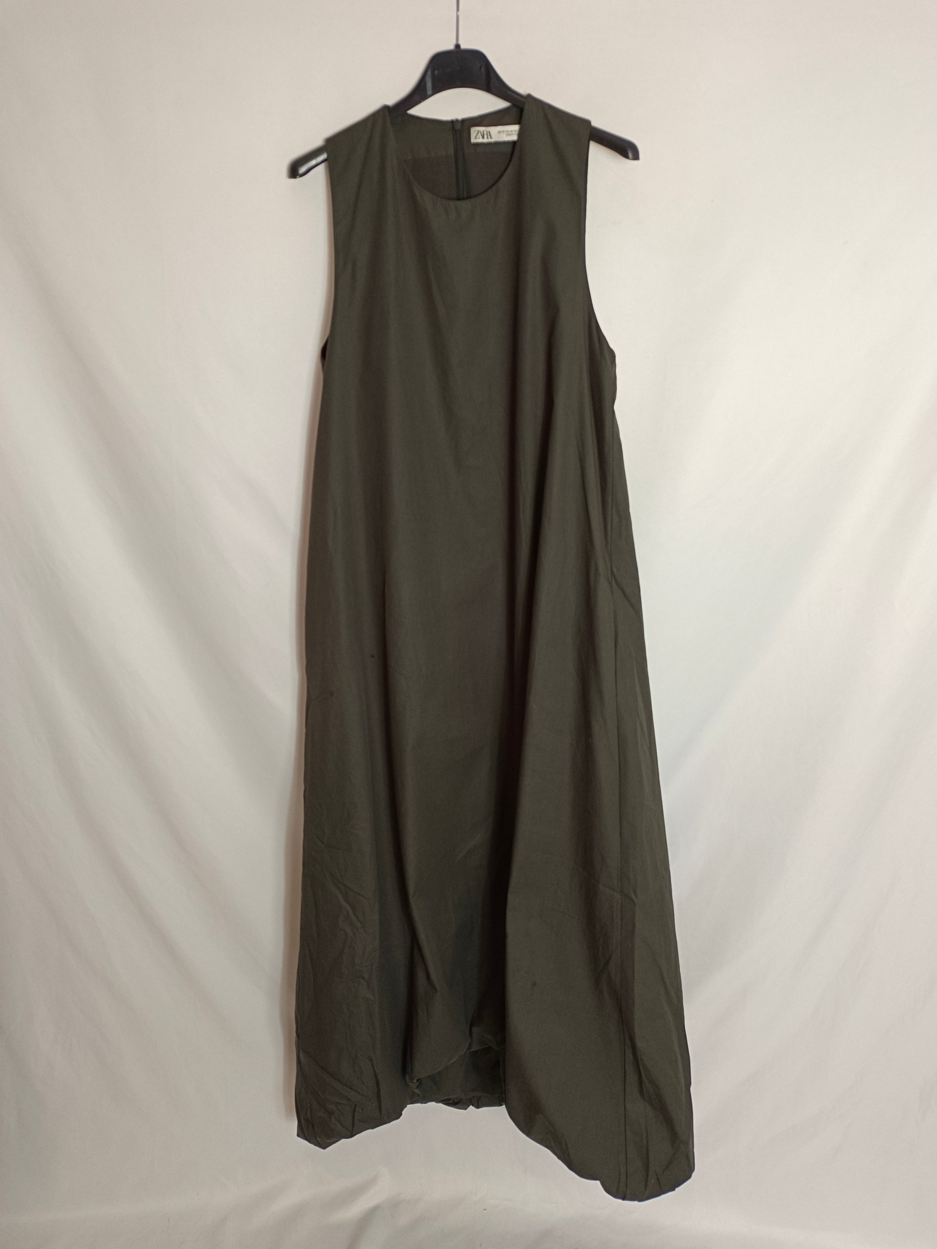 ZARA. Vestido marrón largo T.xs