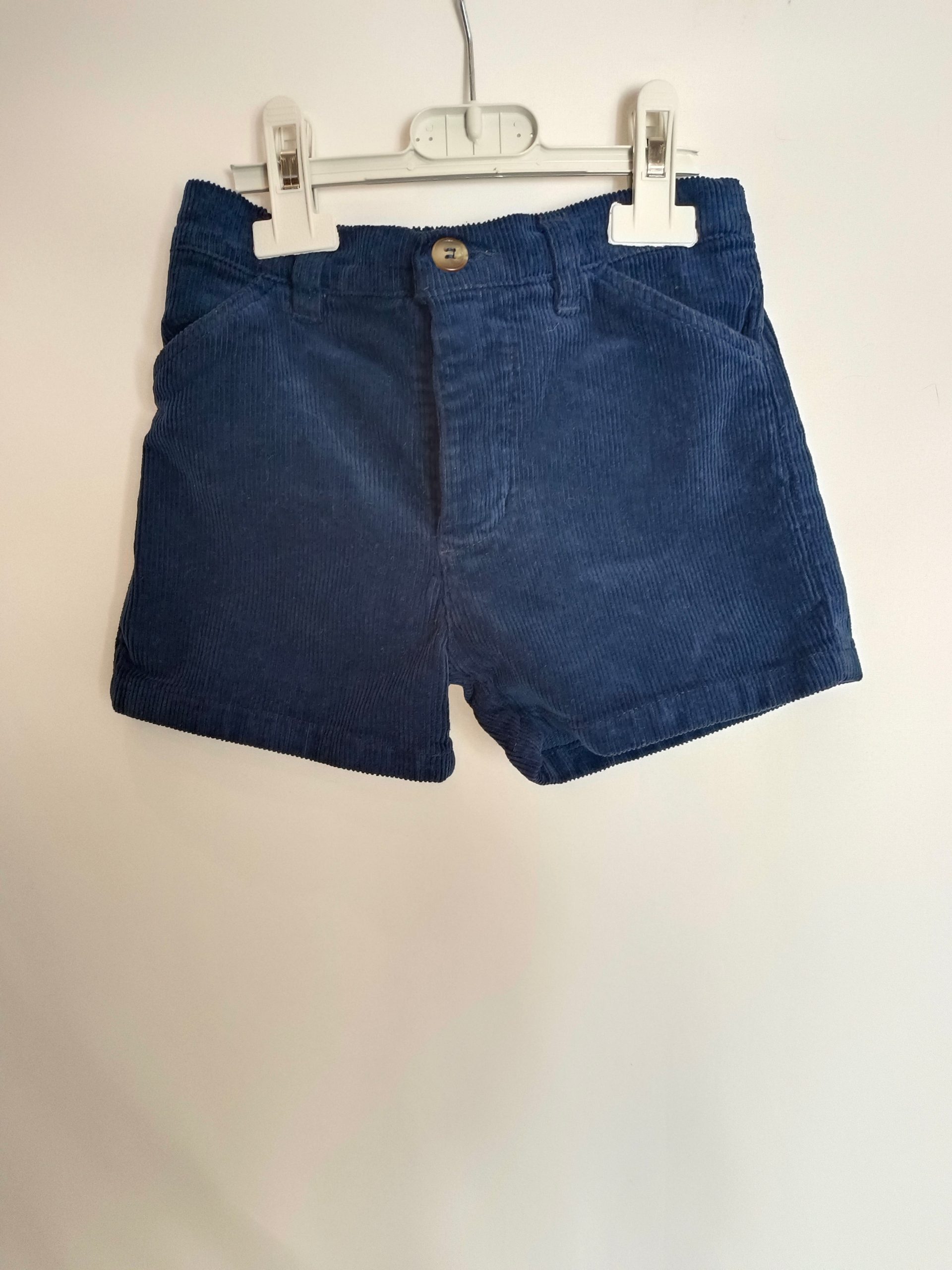 NICOLÍ. Pantalón corto pana T.3